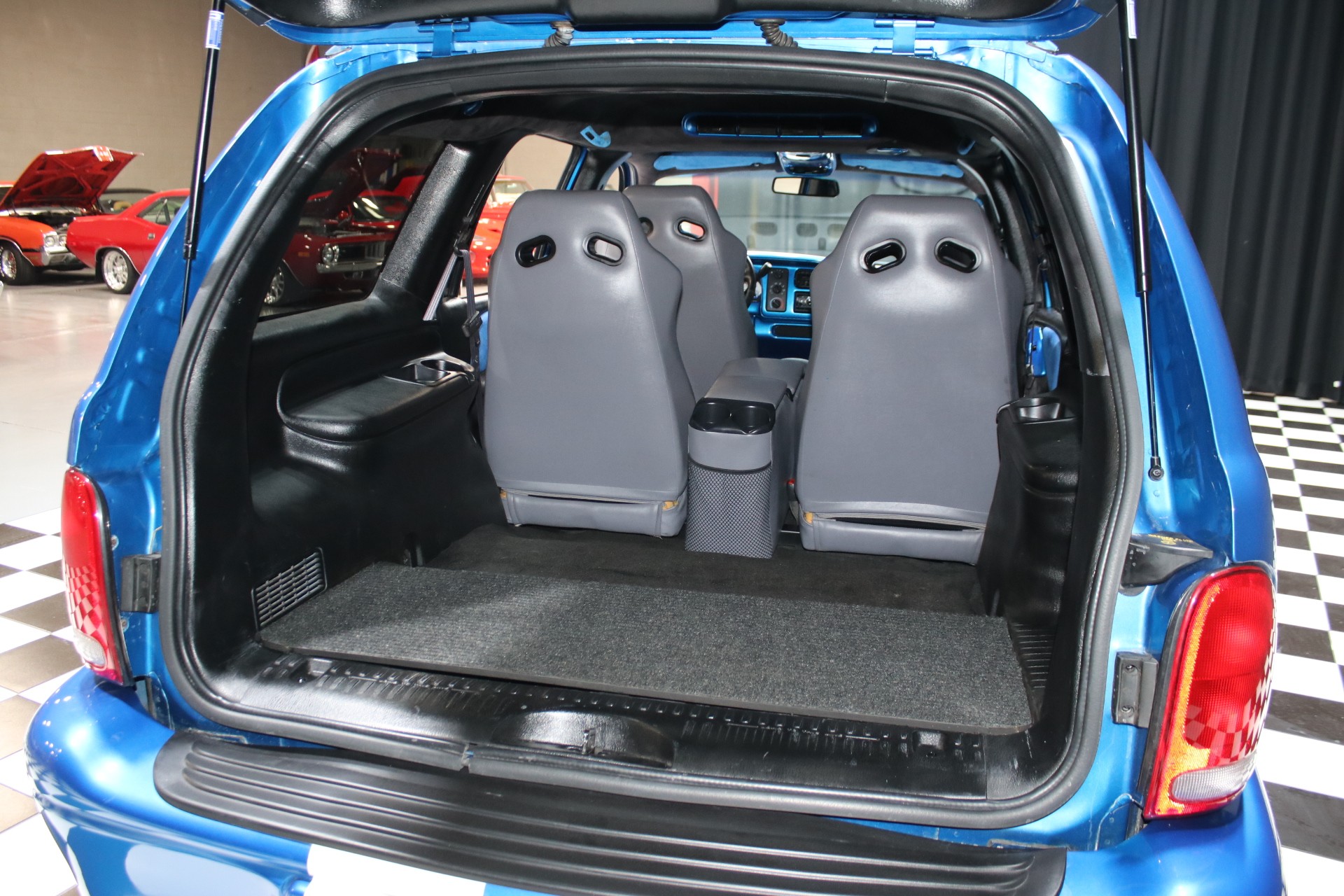 1999 Dodge Durango 7
