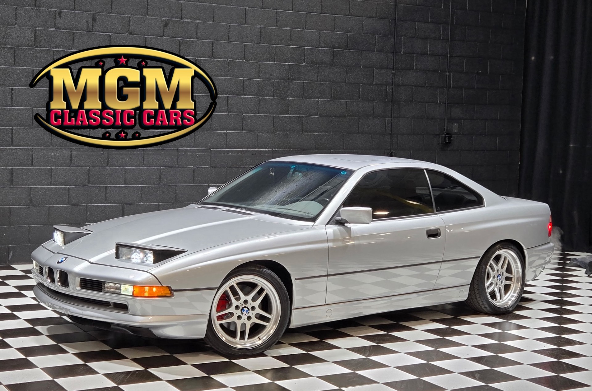 1991 BMW 8 Series 850i RWD