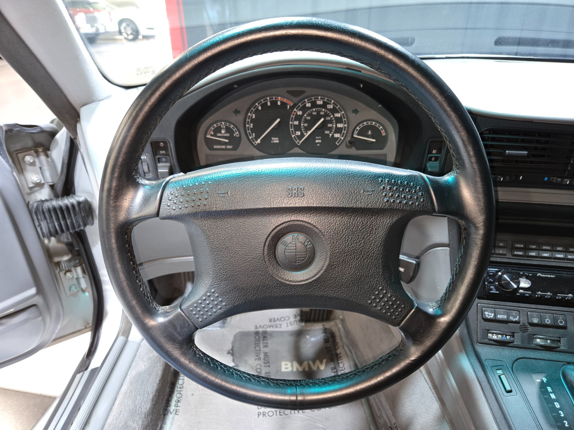 1991 BMW 8 Series 113