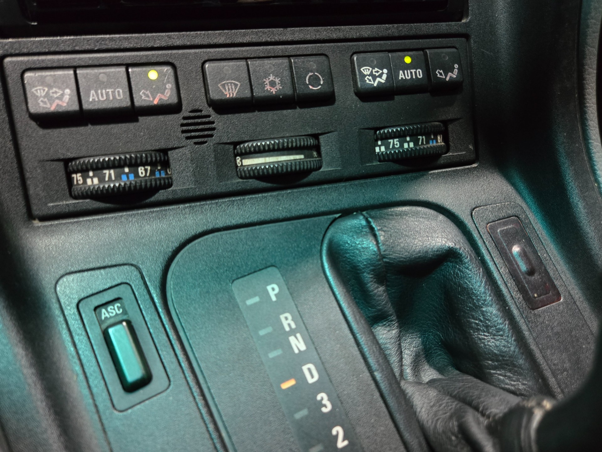1991 BMW 8 Series 122