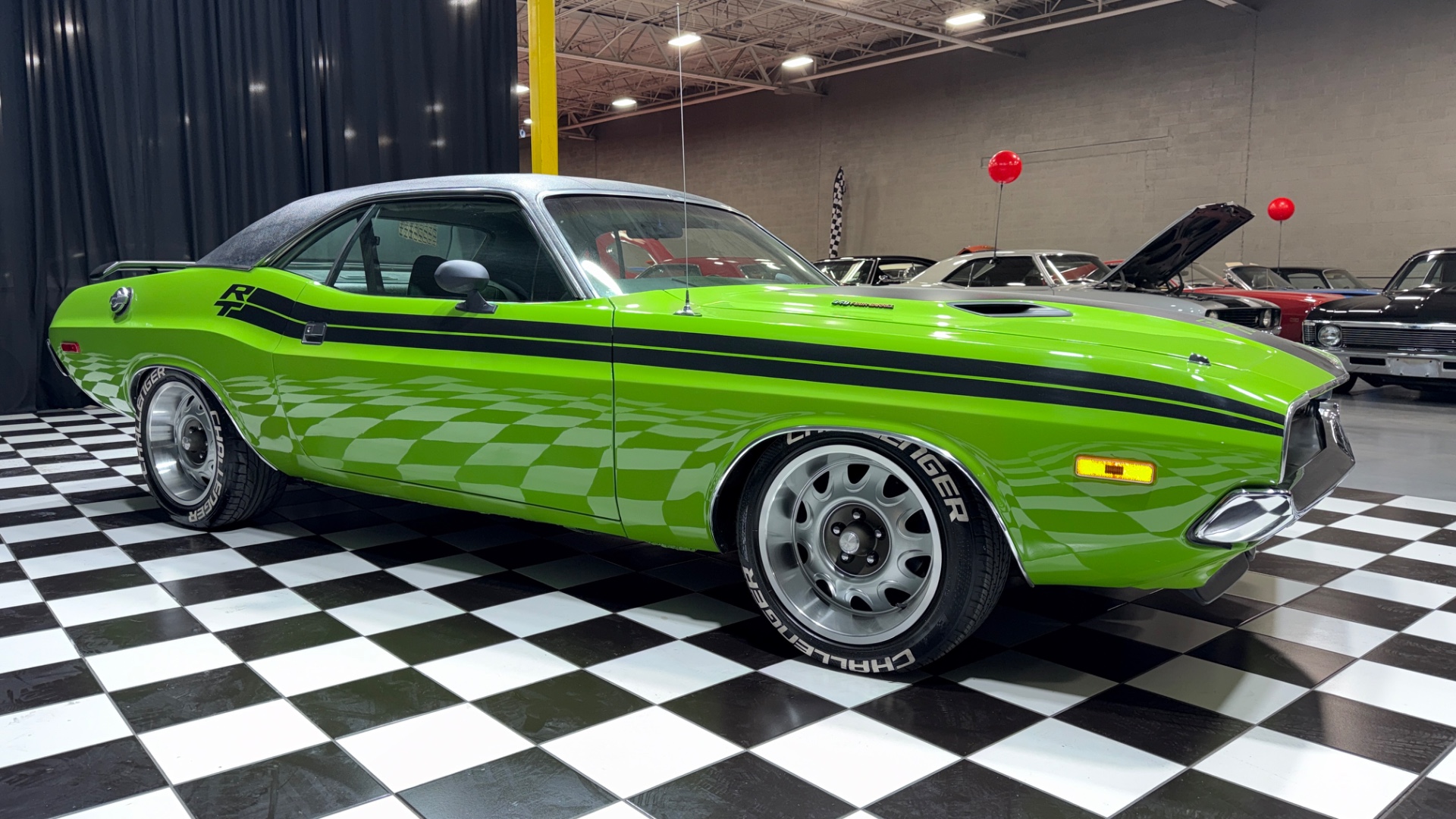 1973 Dodge Challenger 10