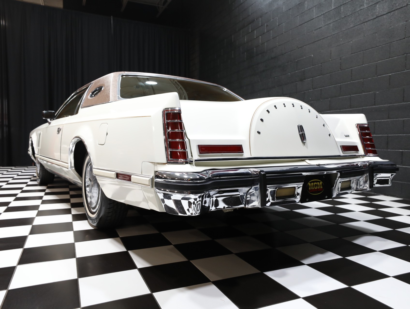 1978 Lincoln Continental 25