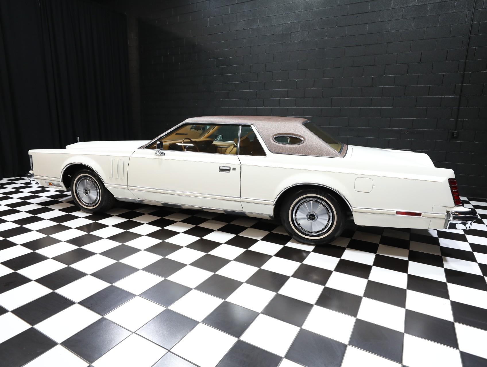 1978 Lincoln Continental 28