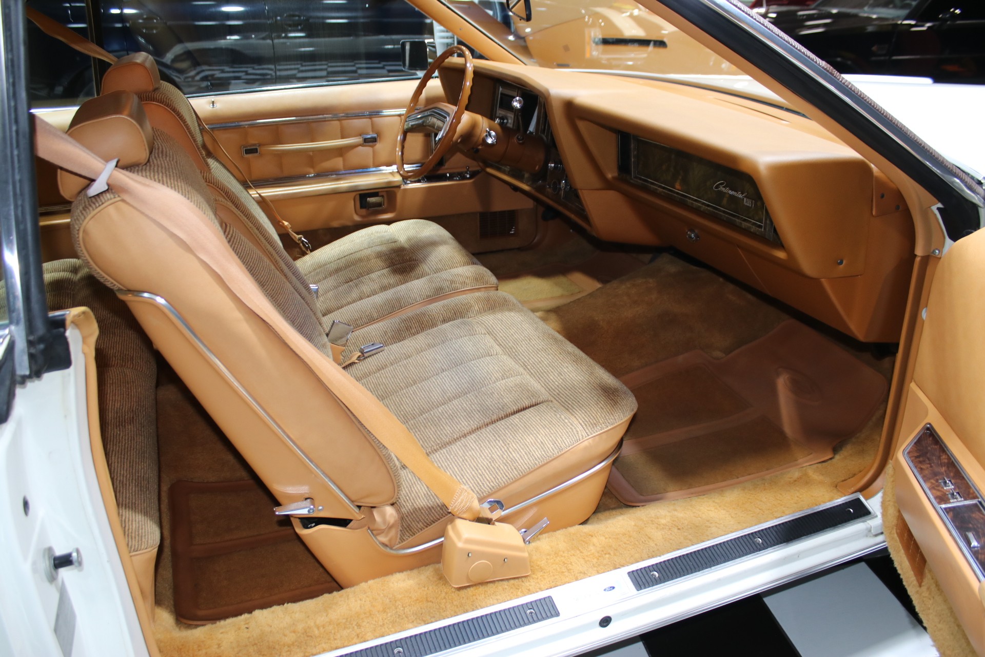 1978 Lincoln Continental 37