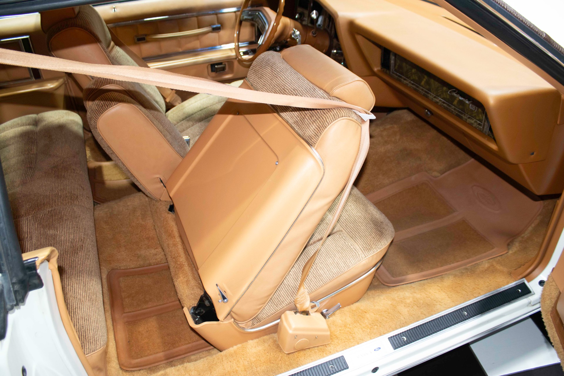 1978 Lincoln Continental 39