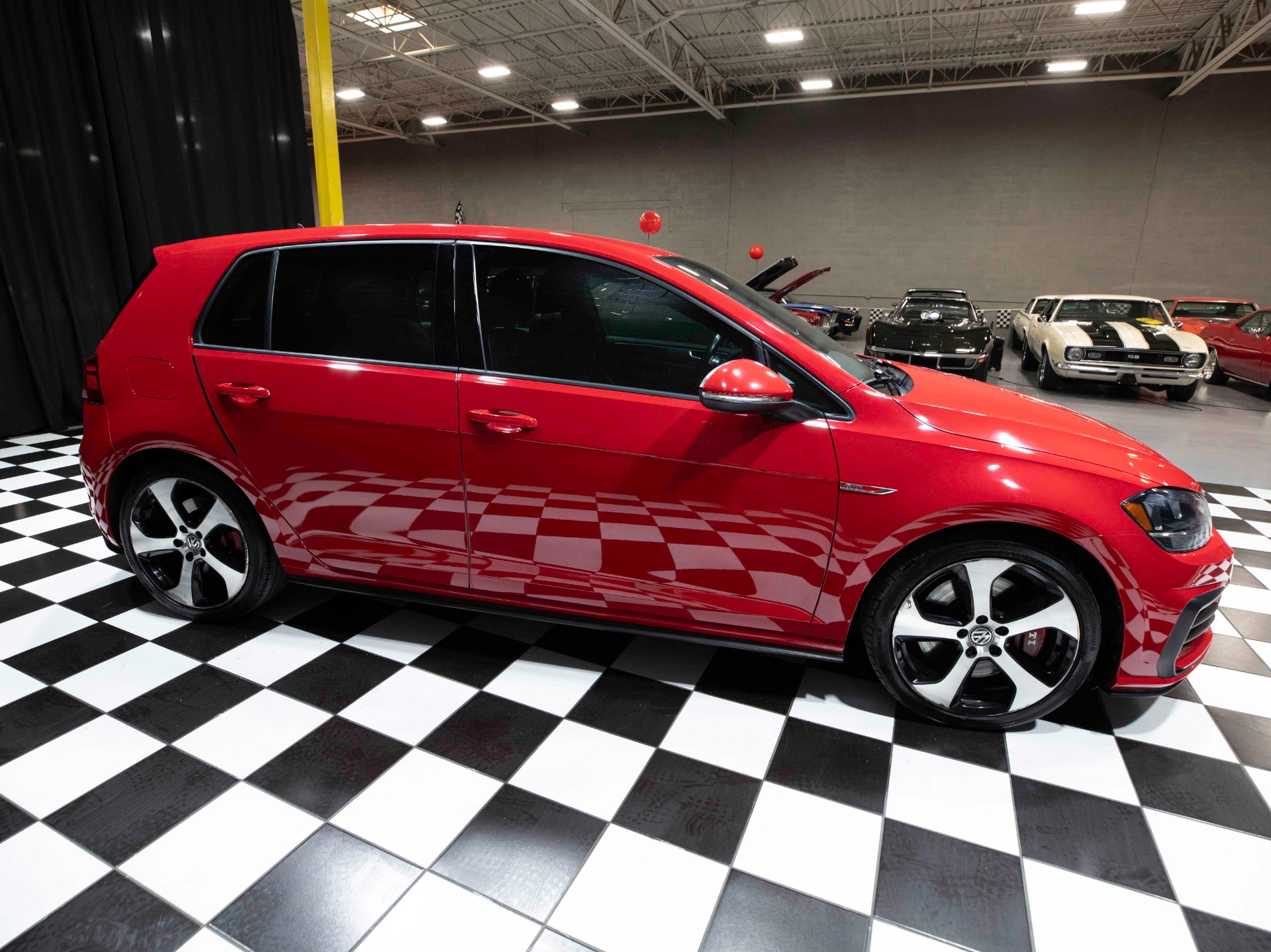 2019 Volkswagen Golf GTI 15
