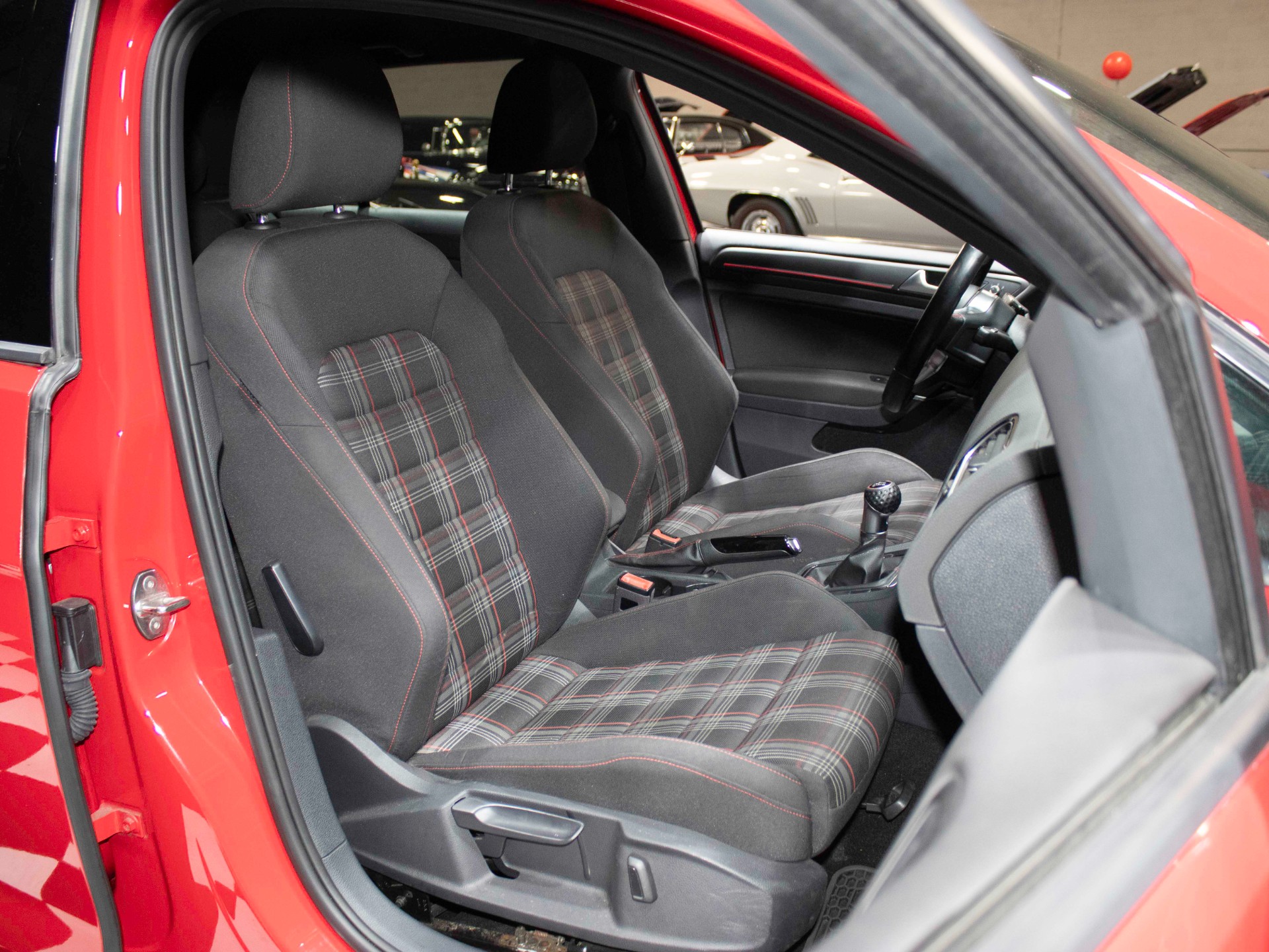 2019 Volkswagen Golf GTI 26