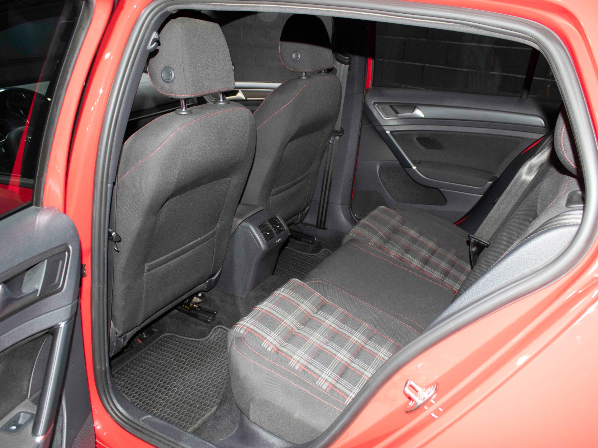 2019 Volkswagen Golf GTI 3