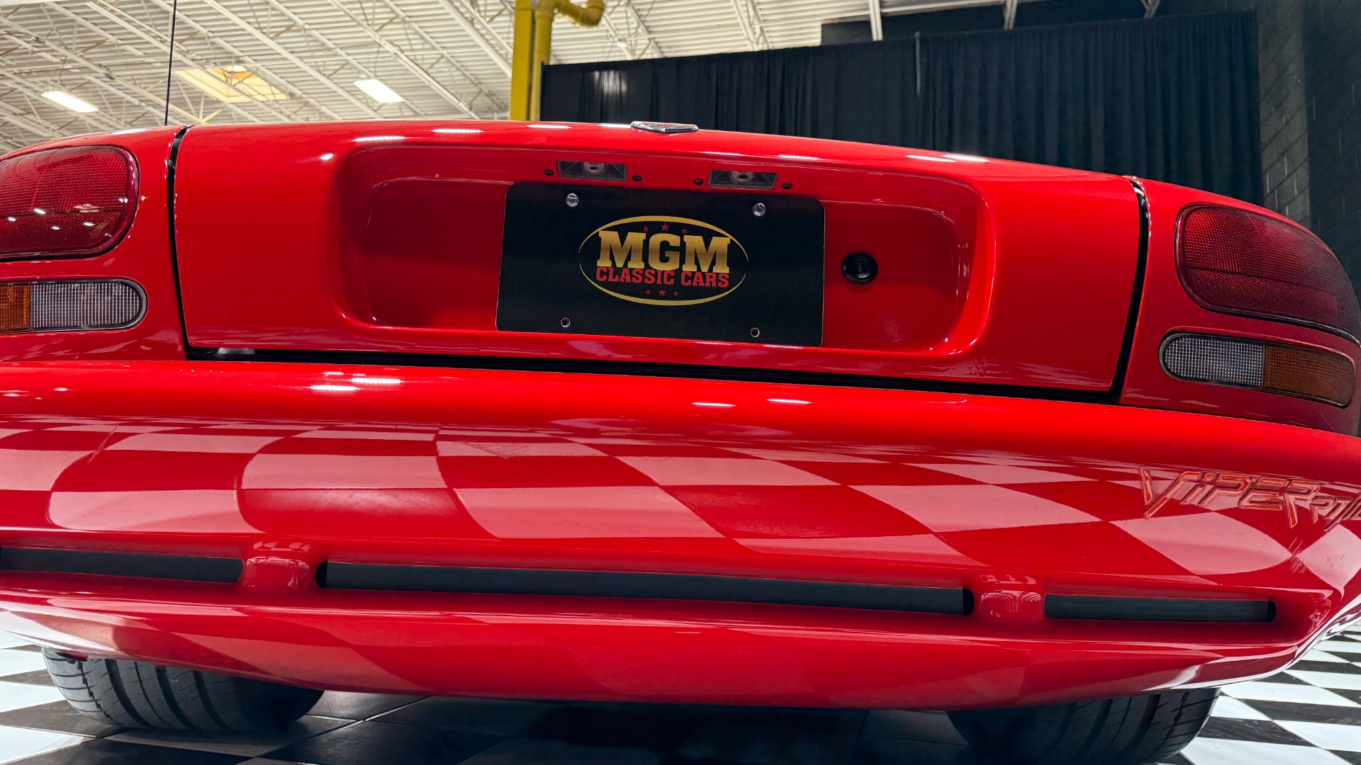 1992 Dodge Viper 30