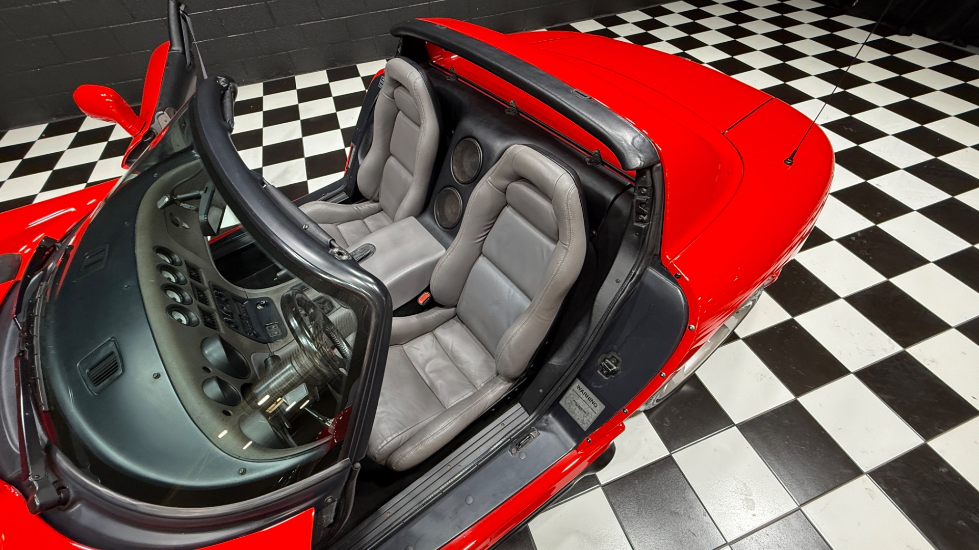 1992 Dodge Viper 67