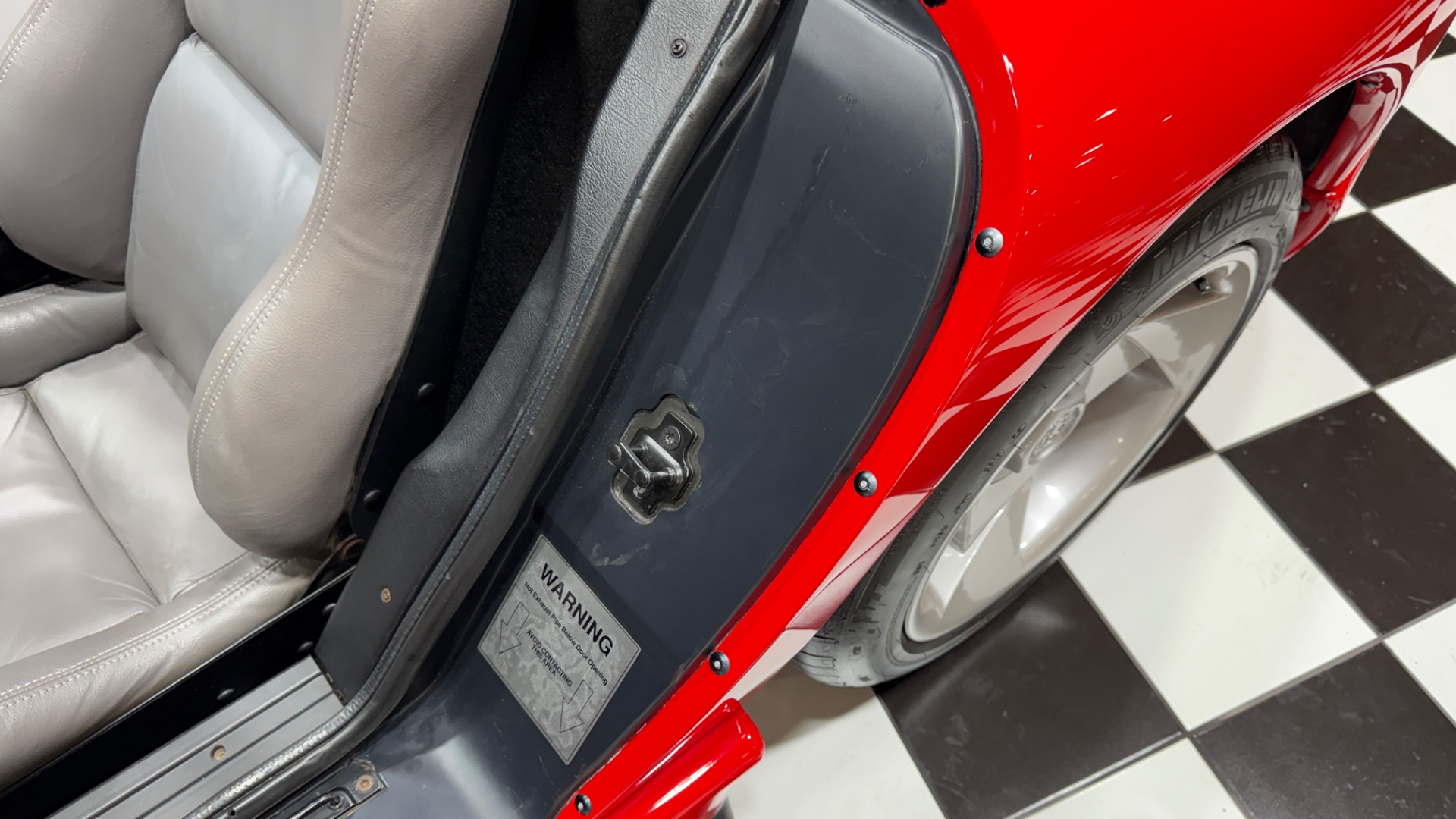 1992 Dodge Viper 71