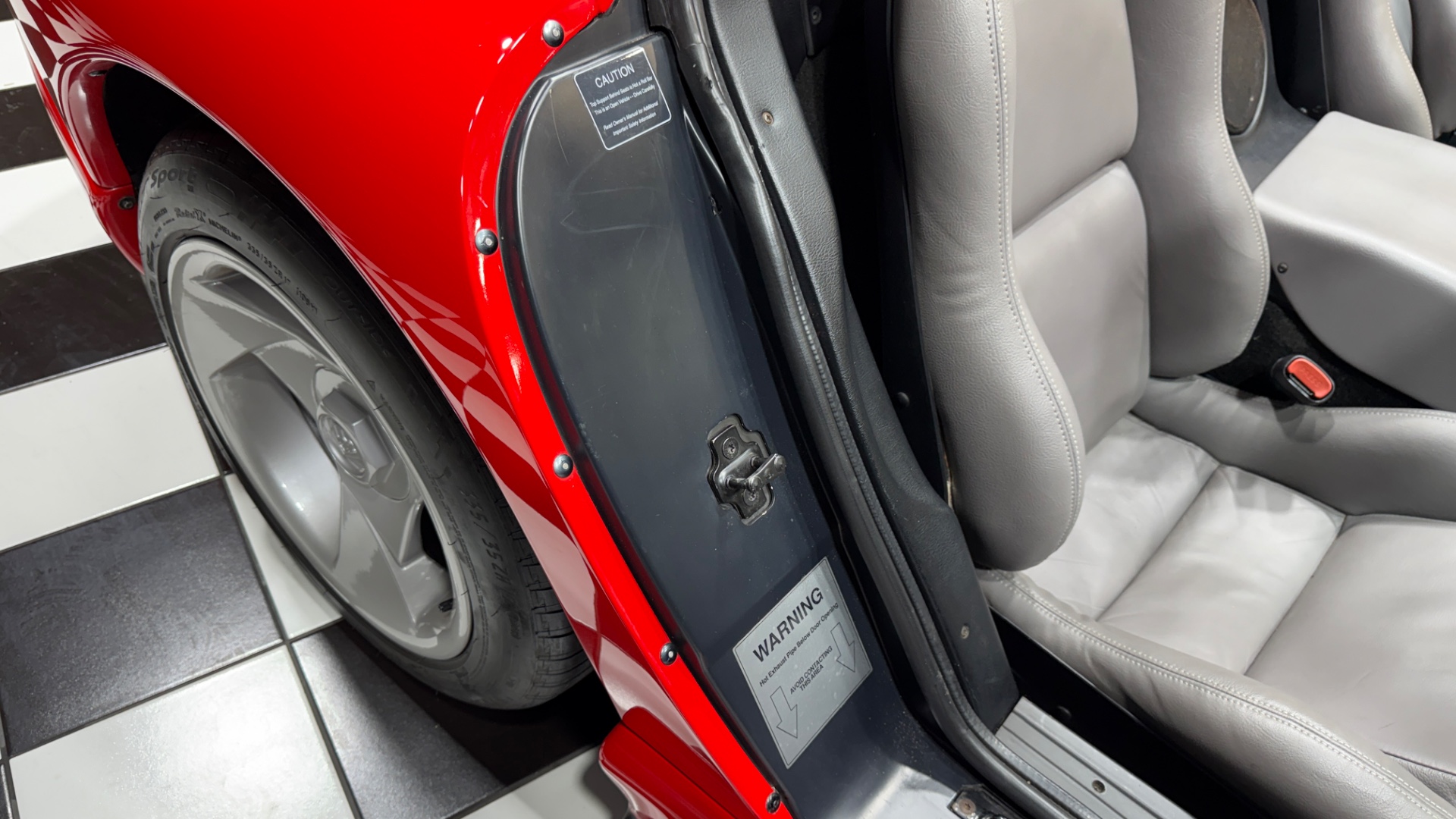 1992 Dodge Viper 77