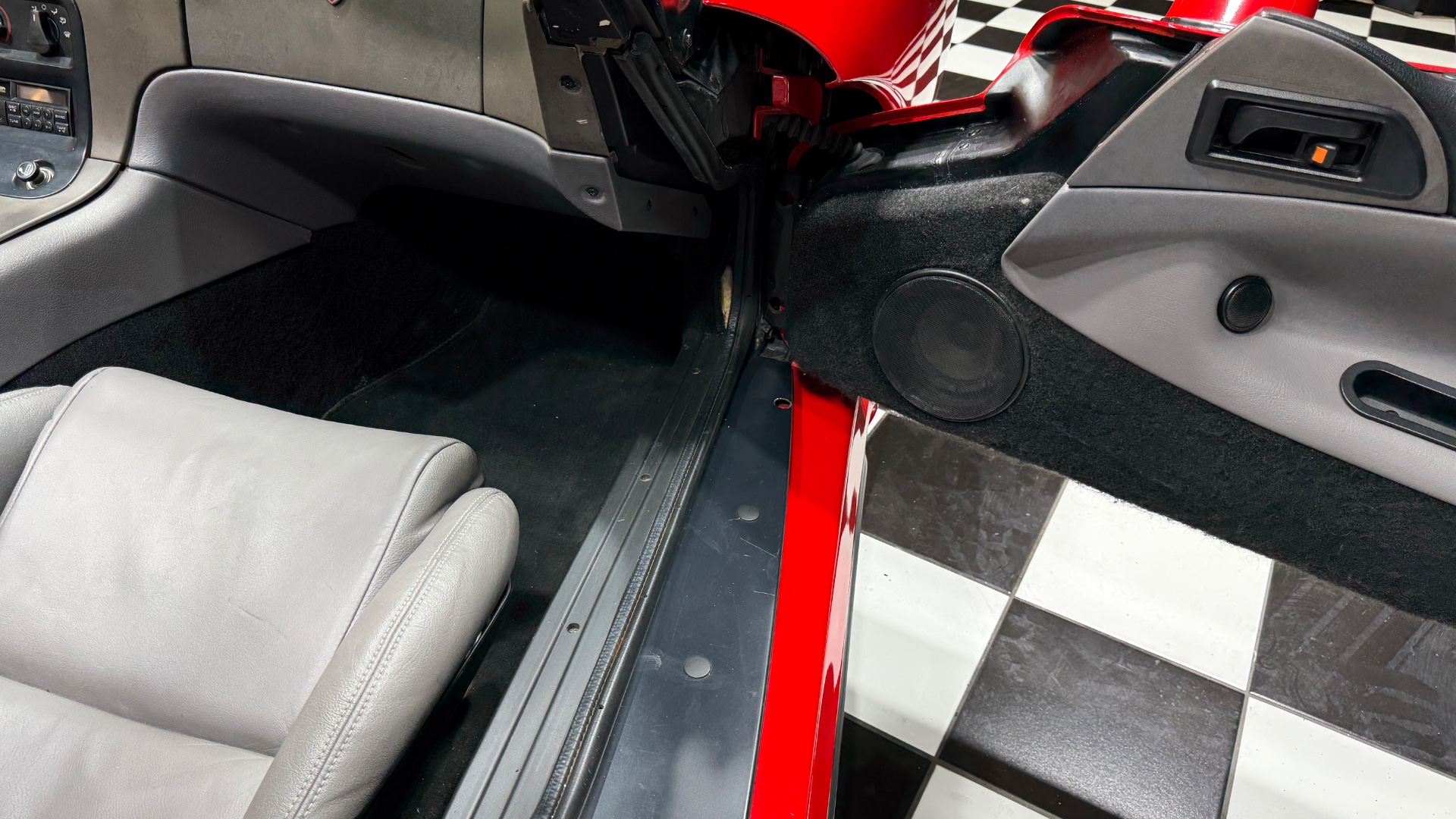 1992 Dodge Viper 78