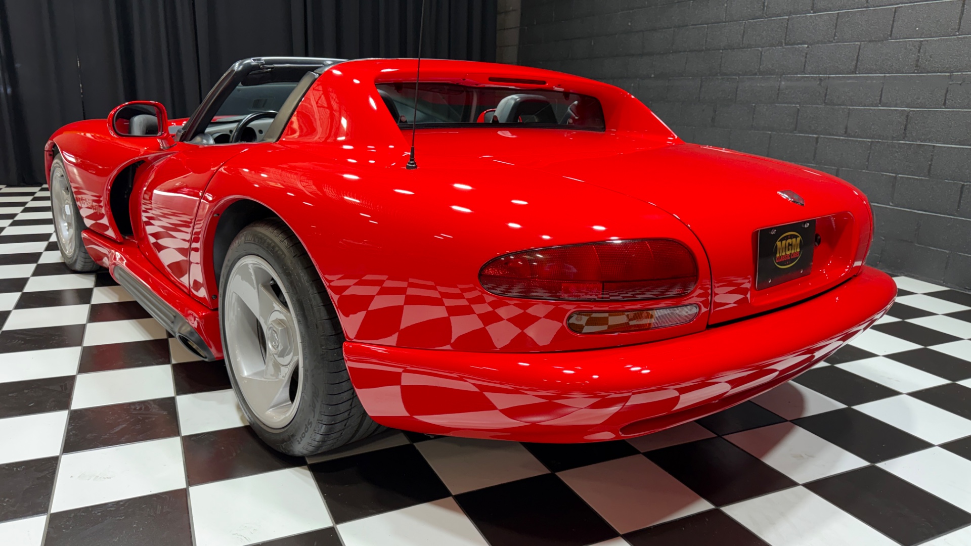 1992 Dodge Viper 8