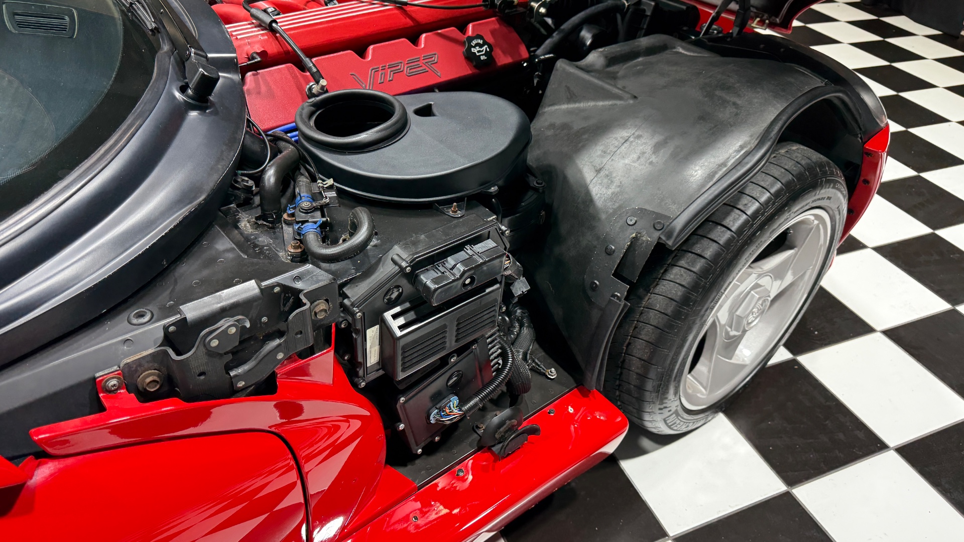 1992 Dodge Viper 89