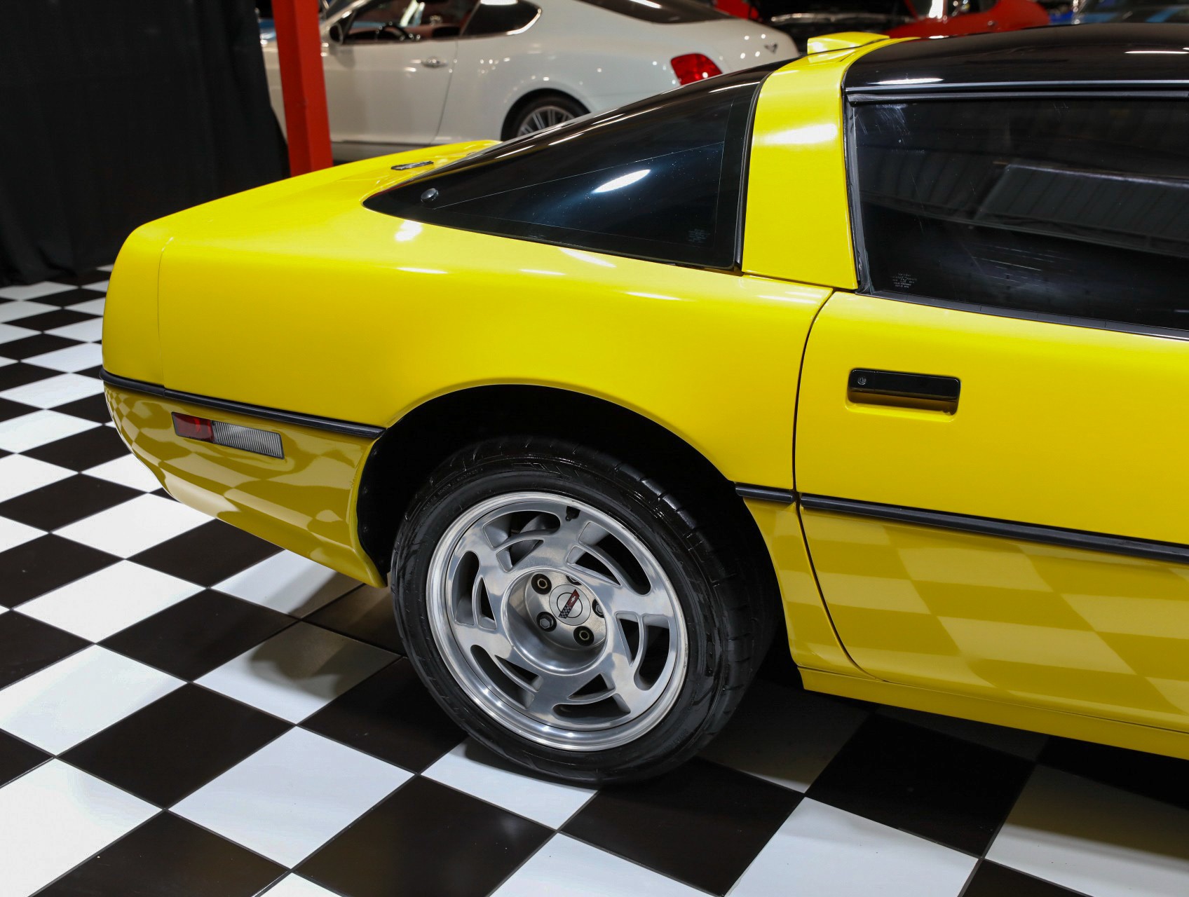 1990 Chevrolet Corvette 19