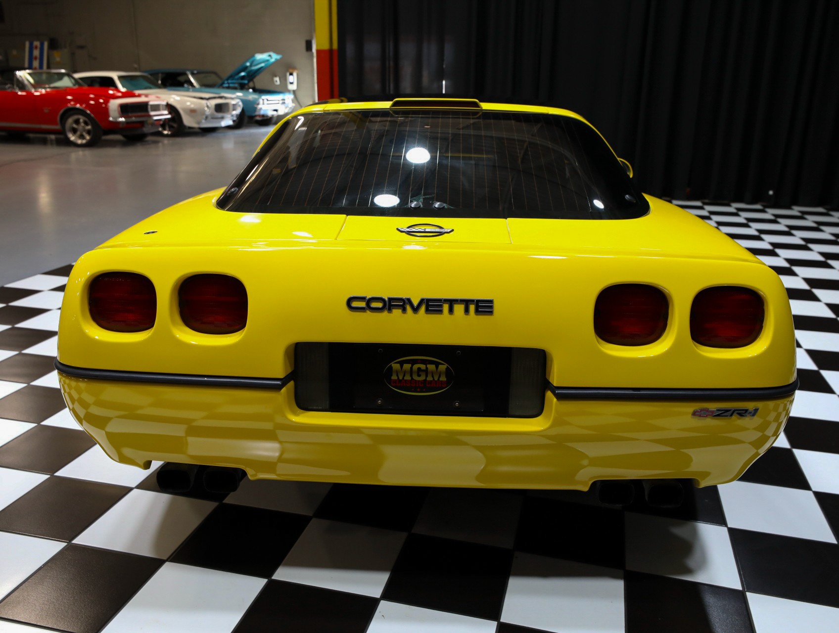 1990 Chevrolet Corvette 24