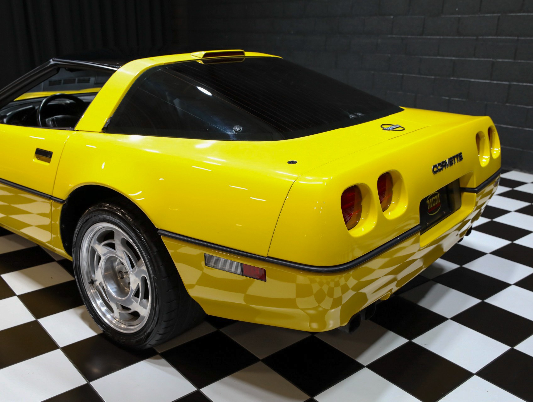 1990 Chevrolet Corvette 26