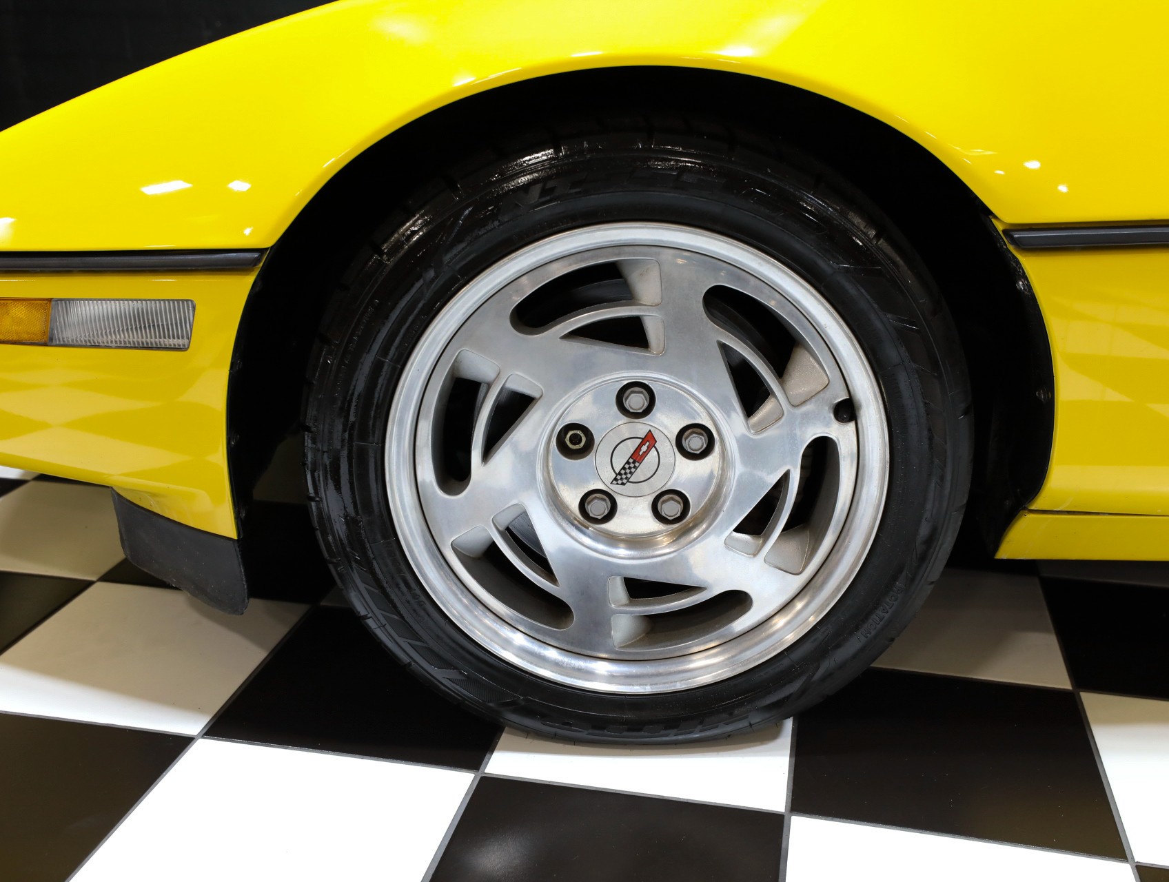 1990 Chevrolet Corvette 33