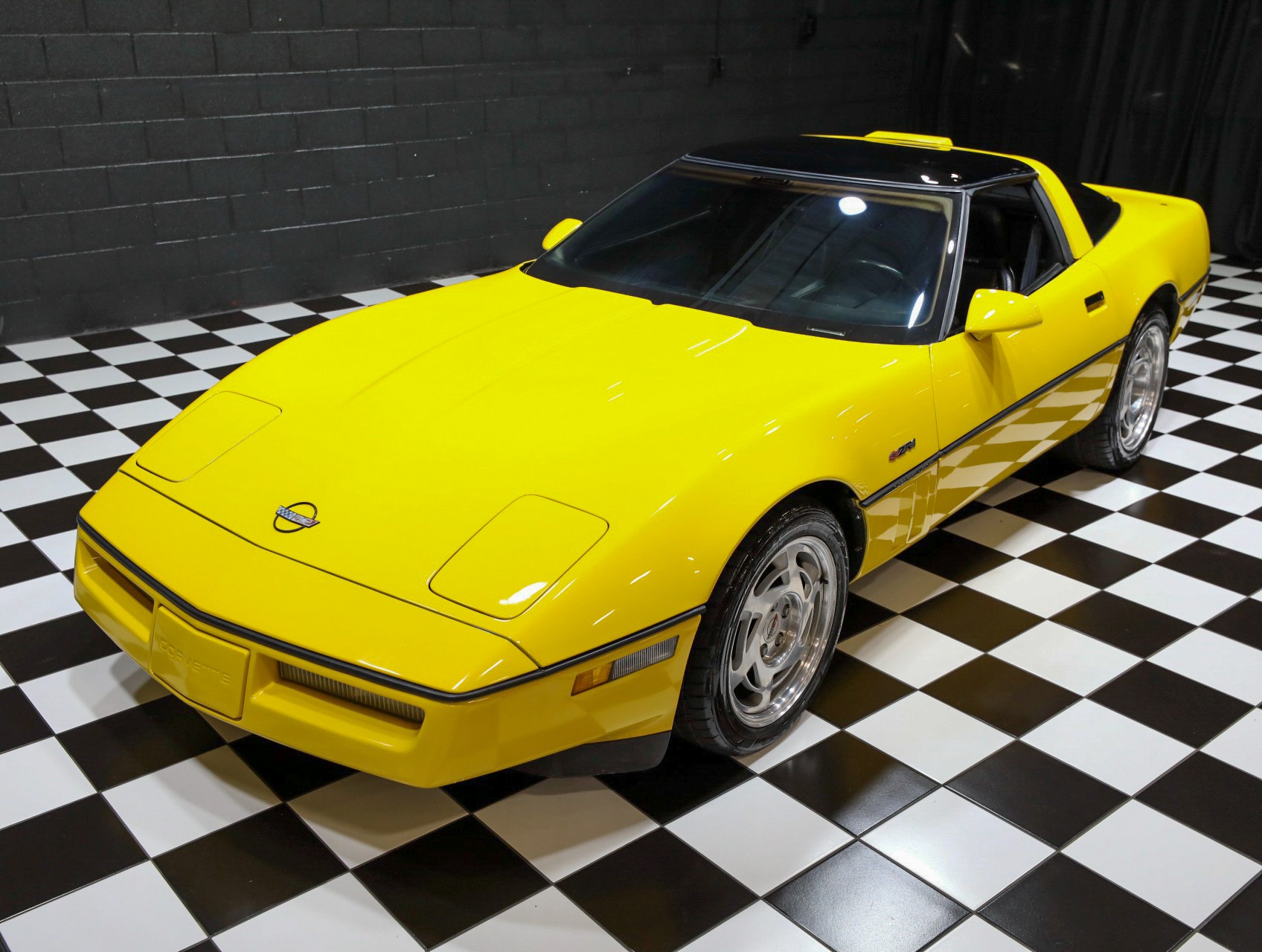 1990 Chevrolet Corvette 6