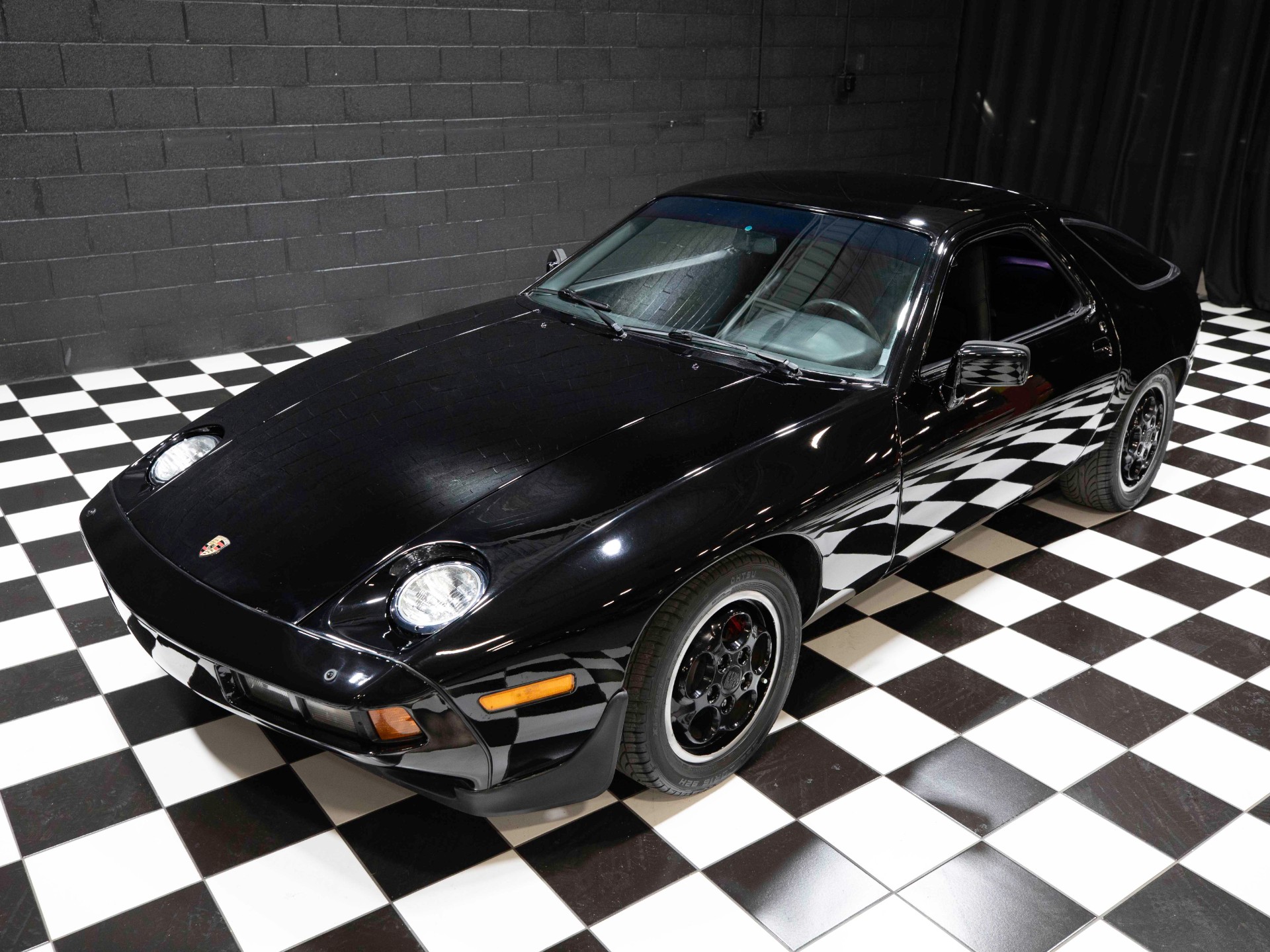1979 Porsche 928 6