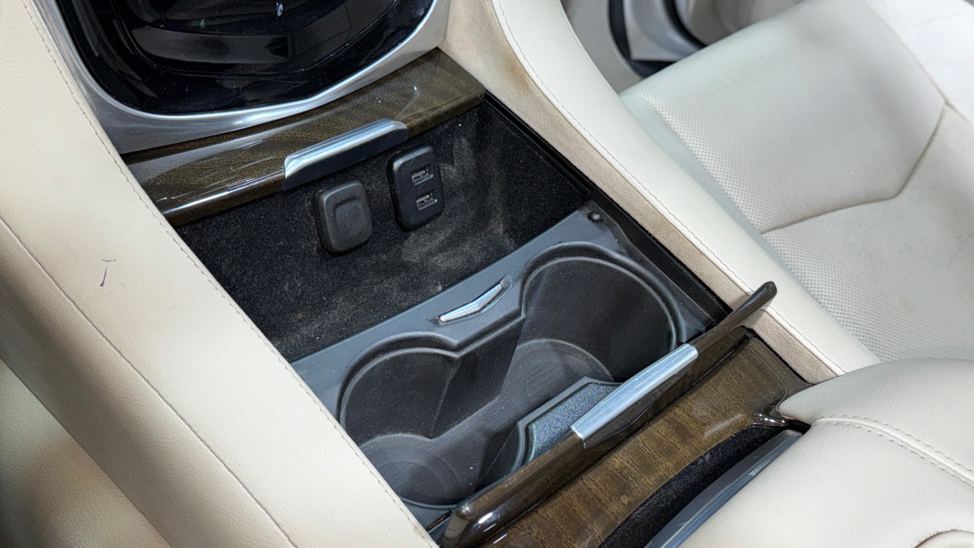2020 Cadillac Escalade ESV 103