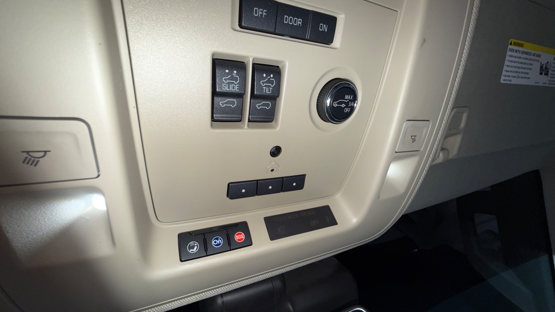 2020 Cadillac Escalade ESV 107