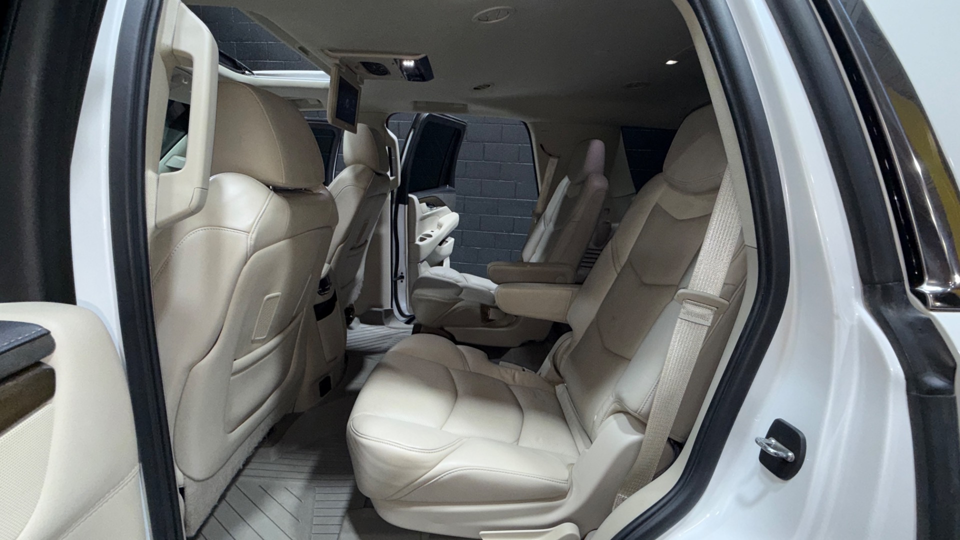 2020 Cadillac Escalade ESV 112