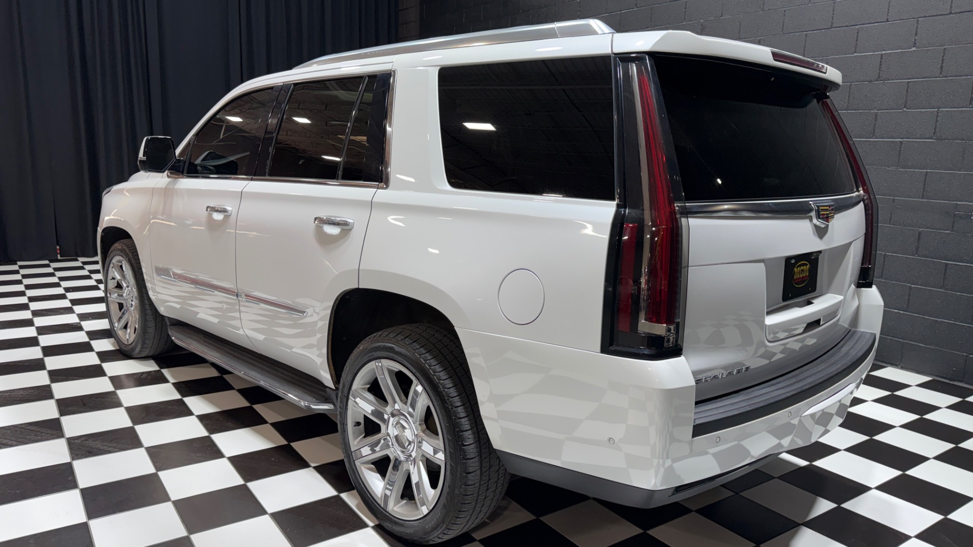 2020 Cadillac Escalade ESV 11