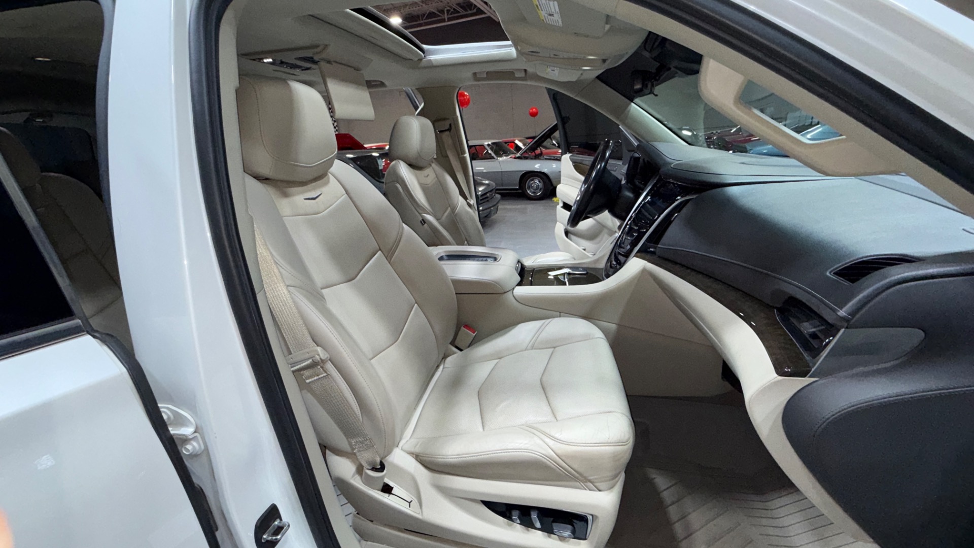 2020 Cadillac Escalade ESV 120