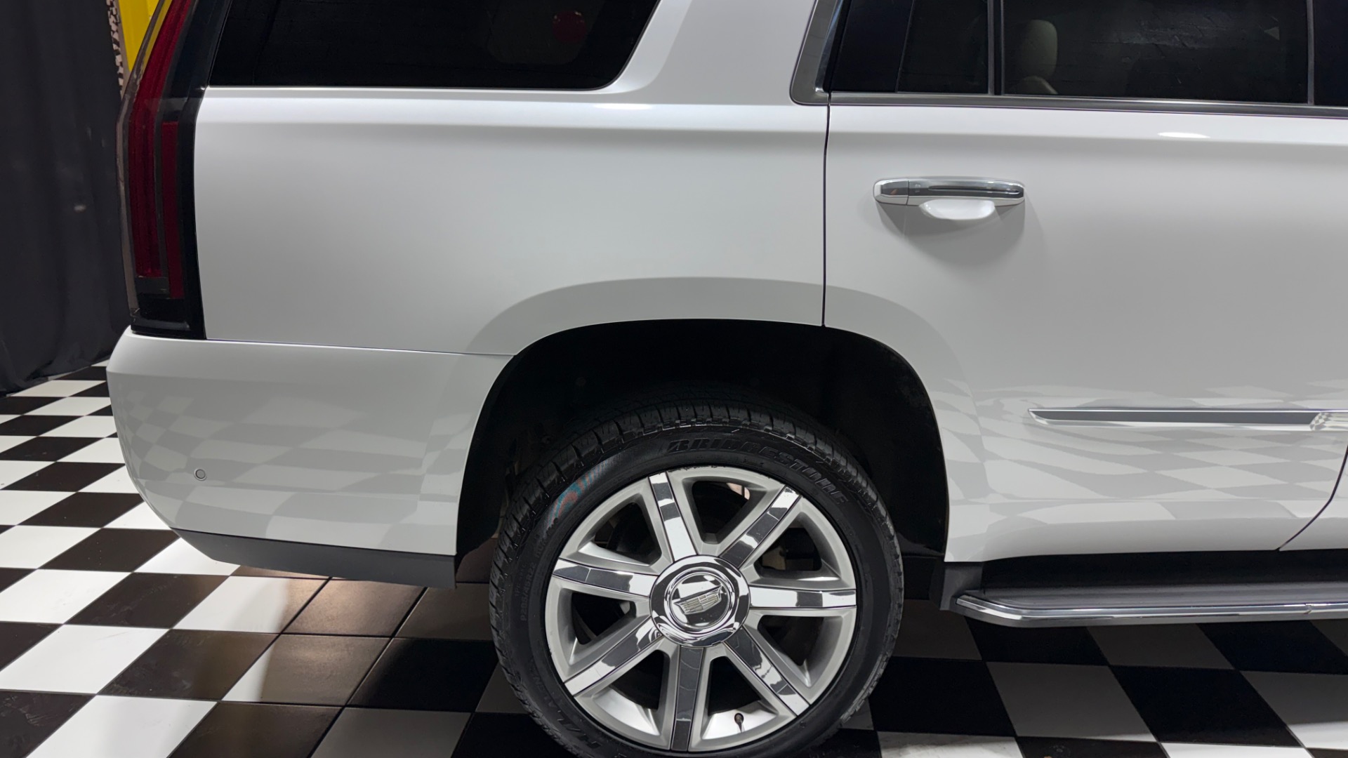 2020 Cadillac Escalade ESV 25