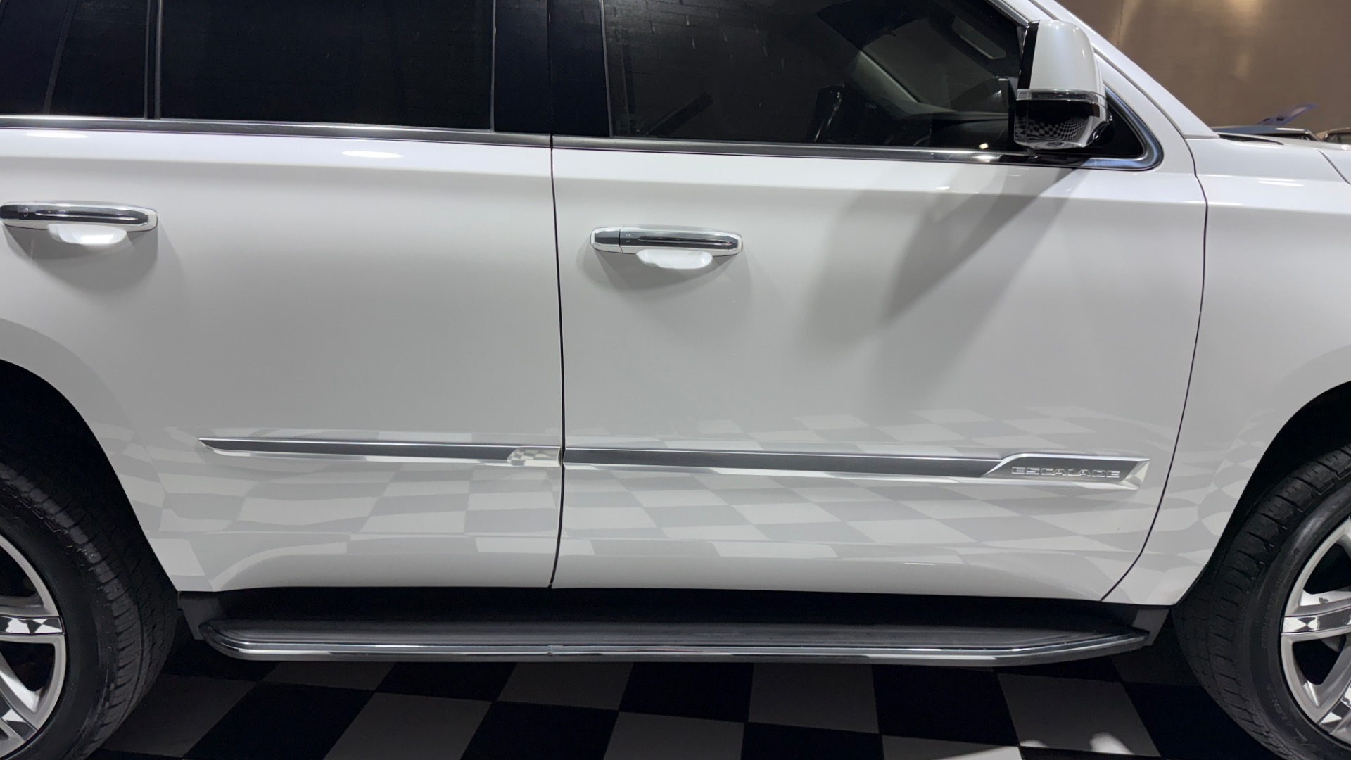 2020 Cadillac Escalade ESV 26