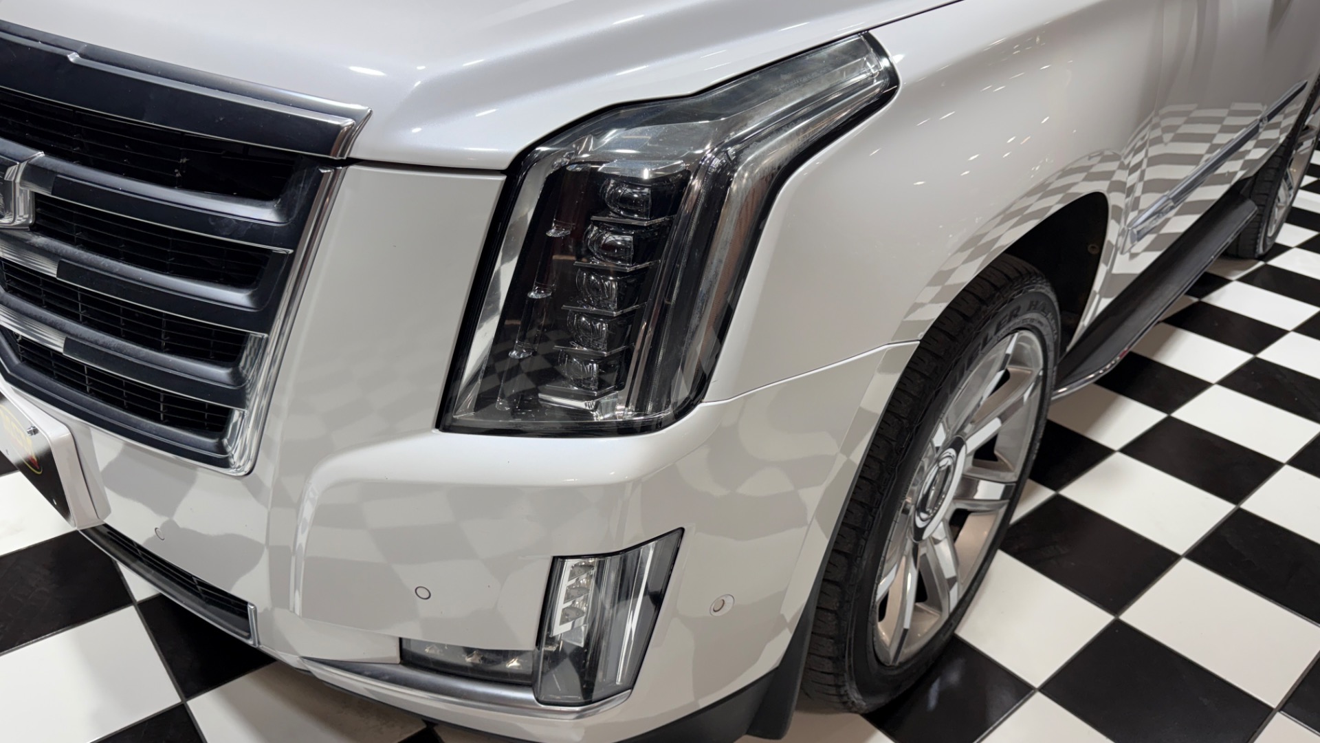 2020 Cadillac Escalade ESV 30