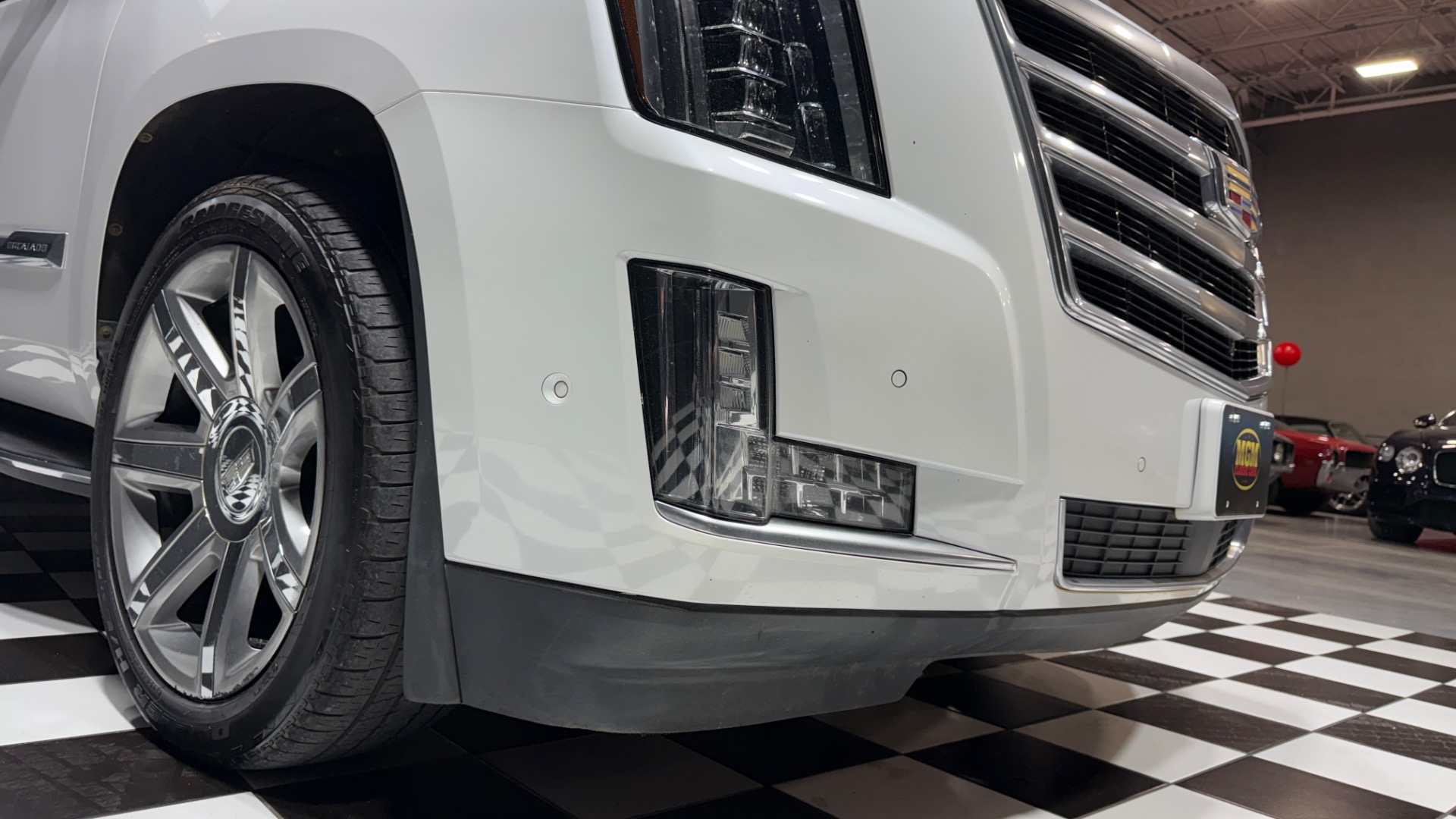 2020 Cadillac Escalade ESV 33
