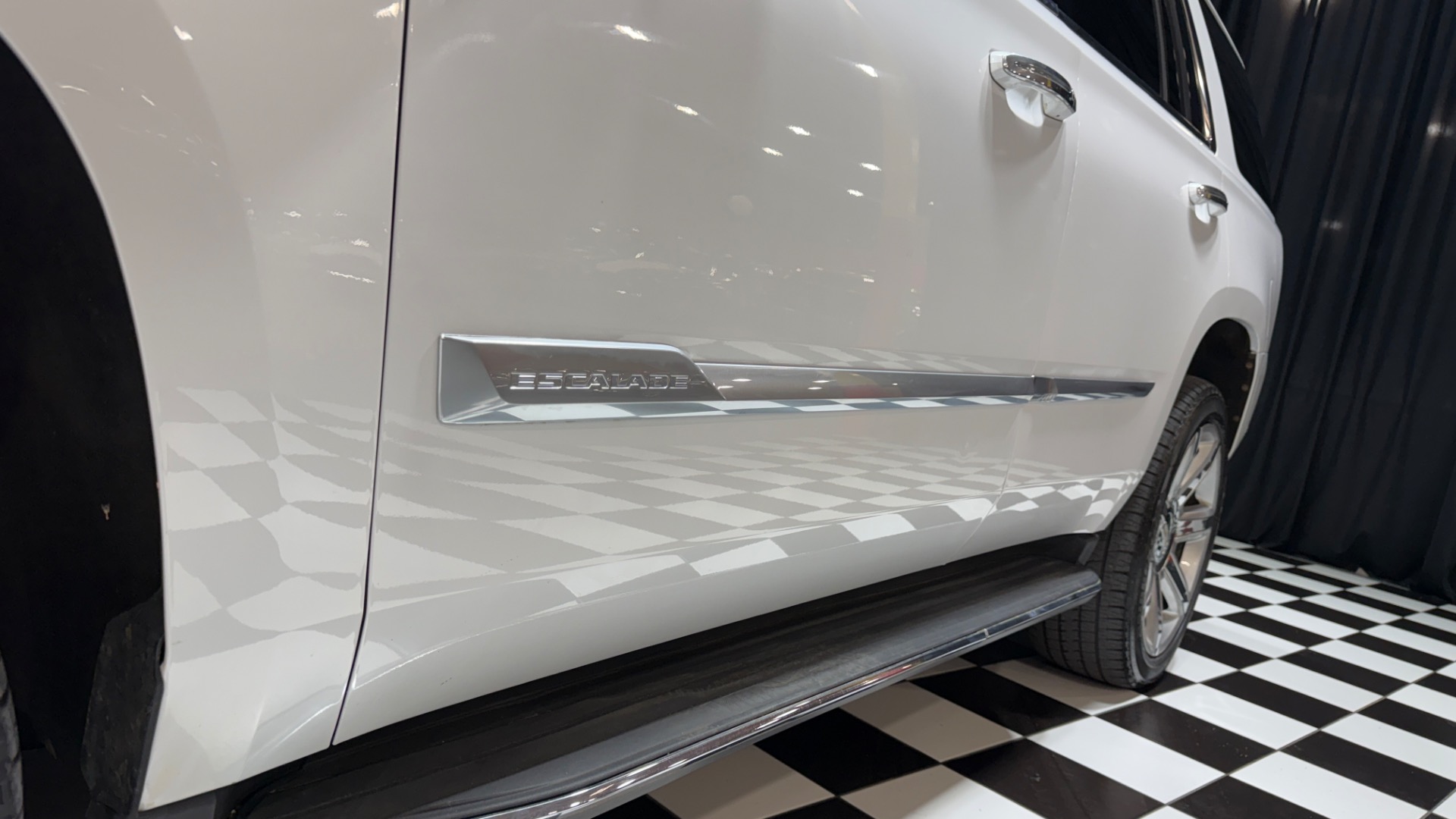 2020 Cadillac Escalade ESV 52
