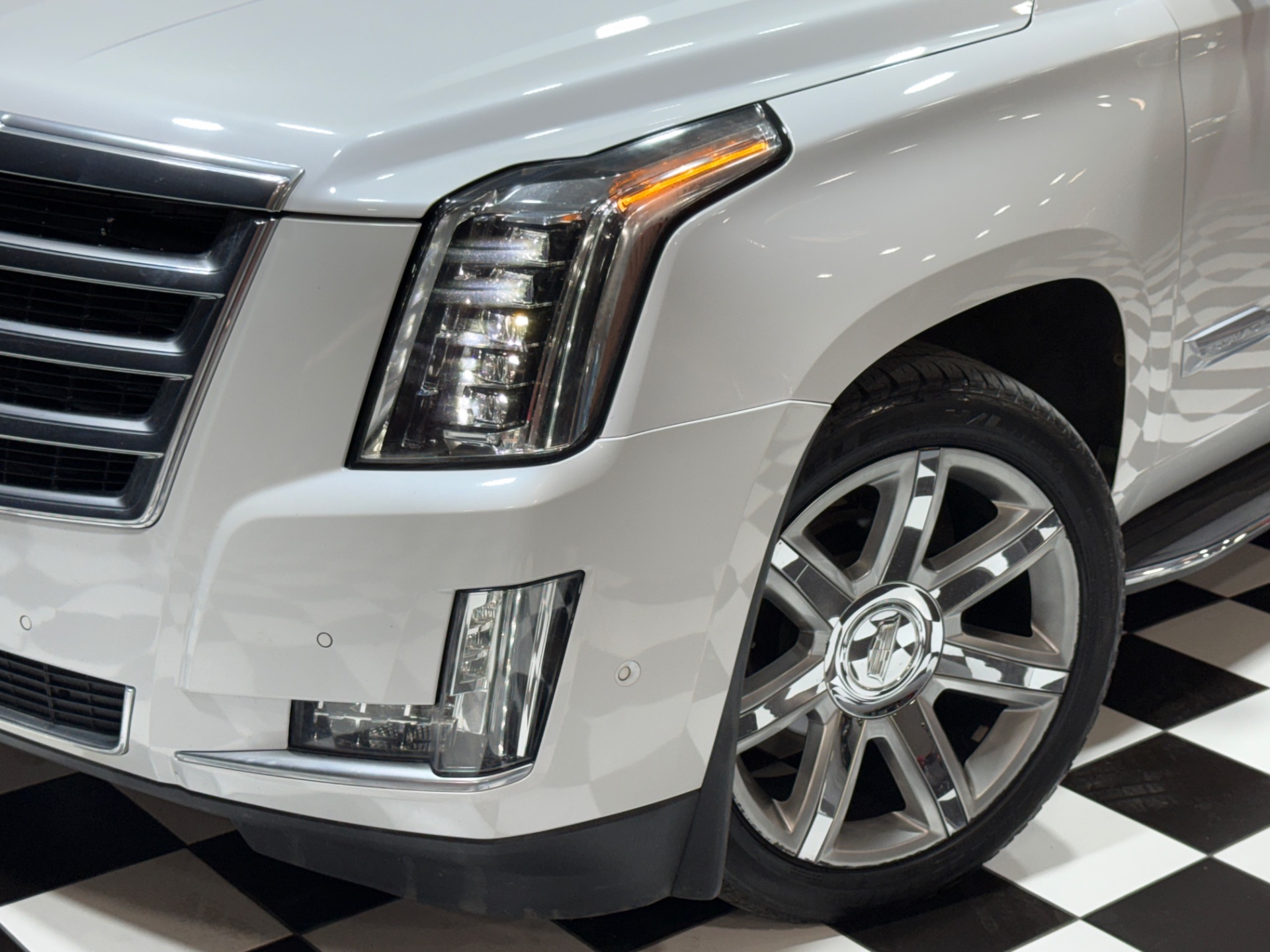 2020 Cadillac Escalade ESV 7