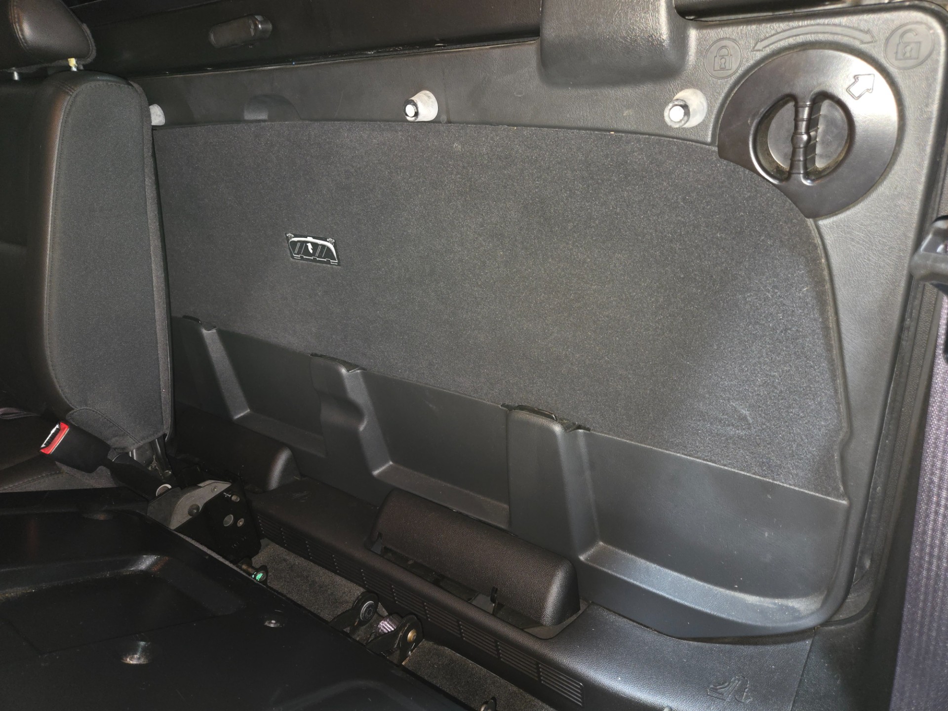 2012 Chevrolet Avalanche 103