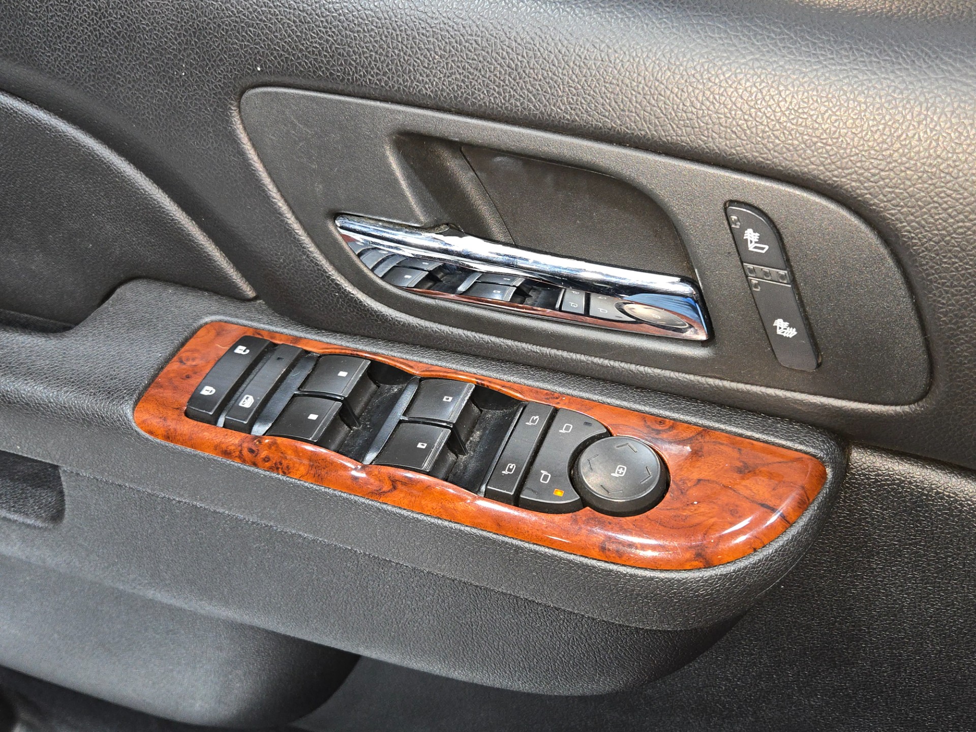 2012 Chevrolet Avalanche 118
