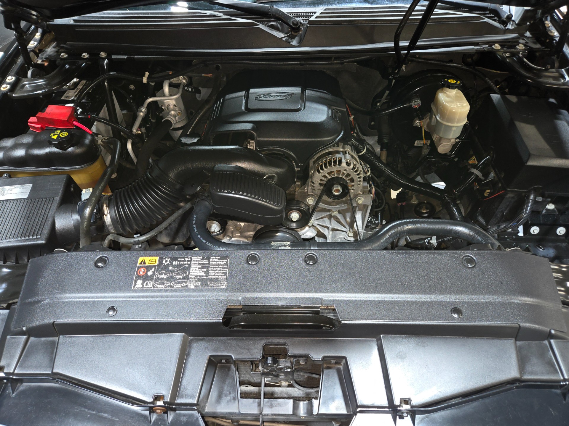 2012 Chevrolet Avalanche 12