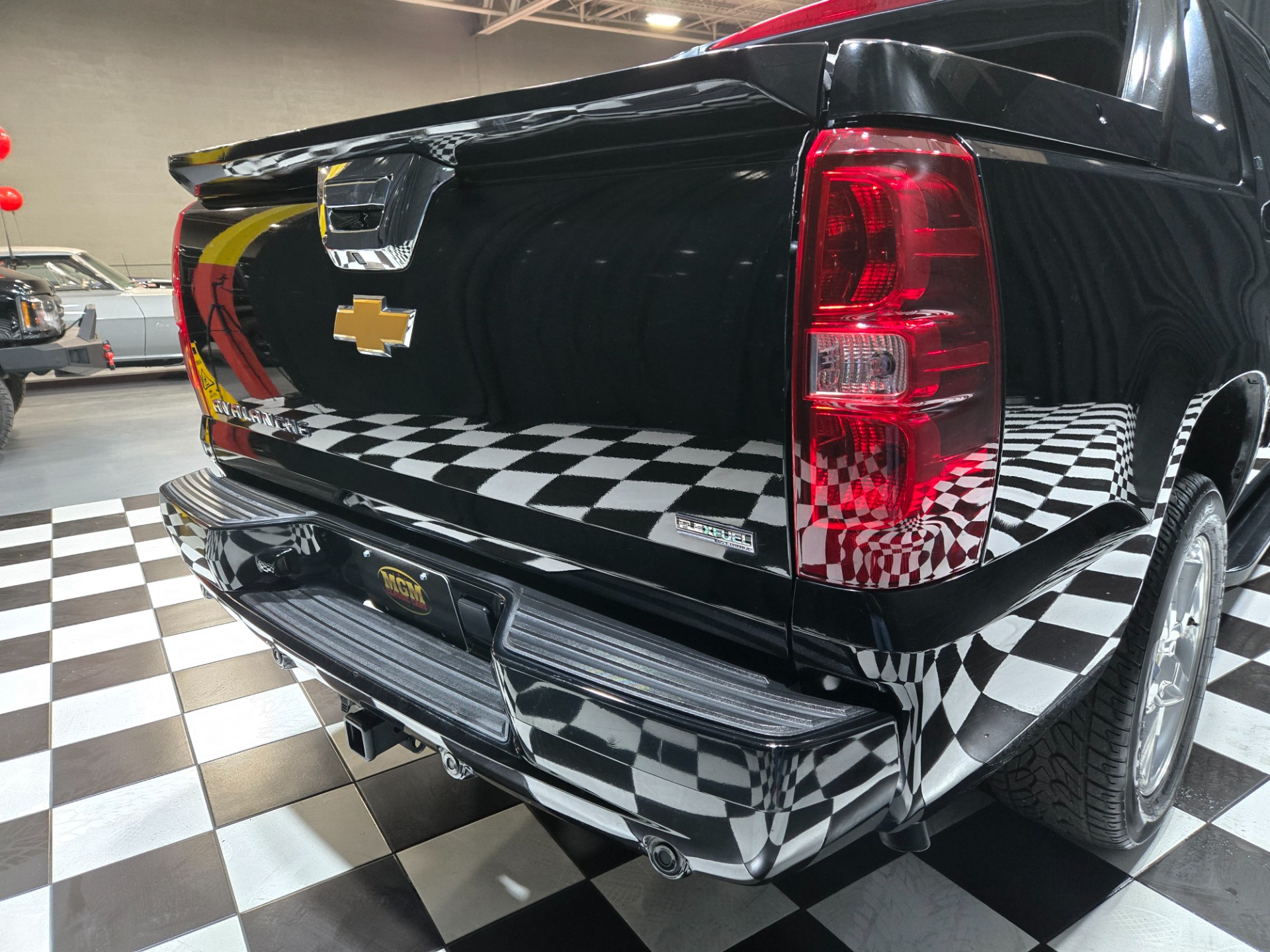 2012 Chevrolet Avalanche 42