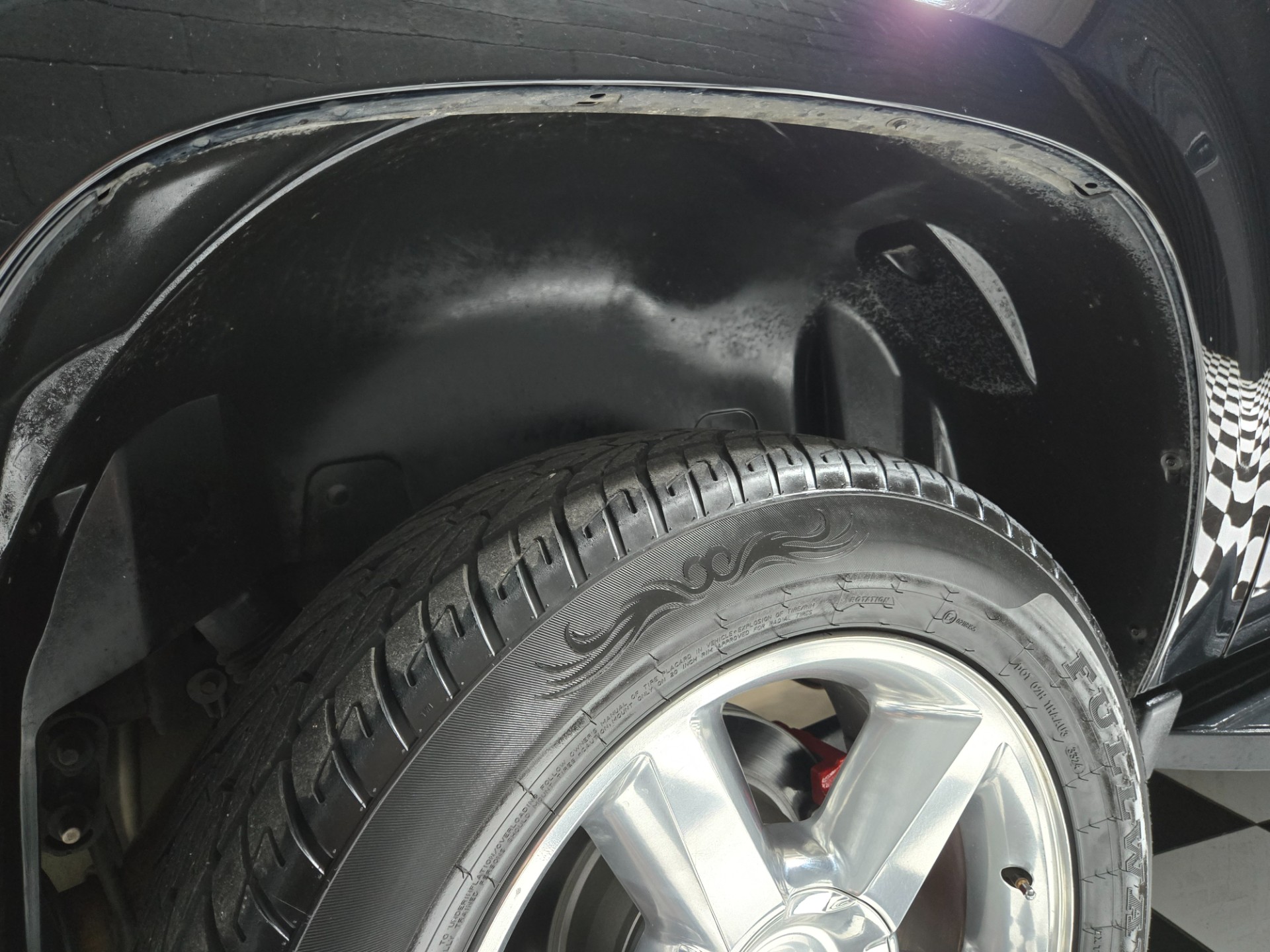2012 Chevrolet Avalanche 44