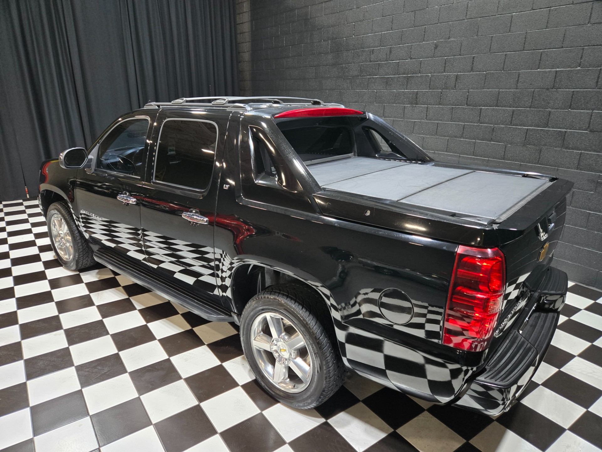2012 Chevrolet Avalanche 4