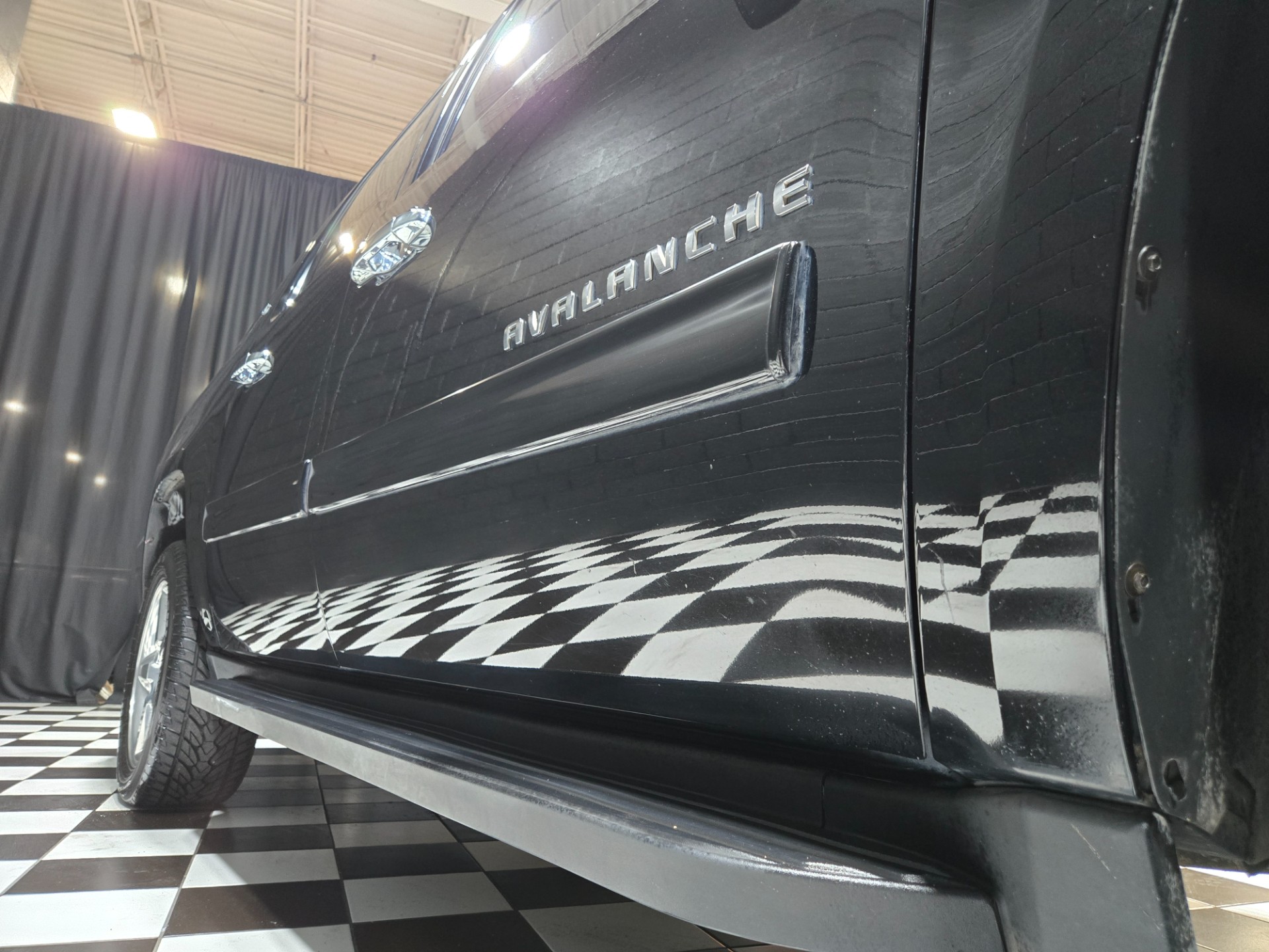2012 Chevrolet Avalanche 54