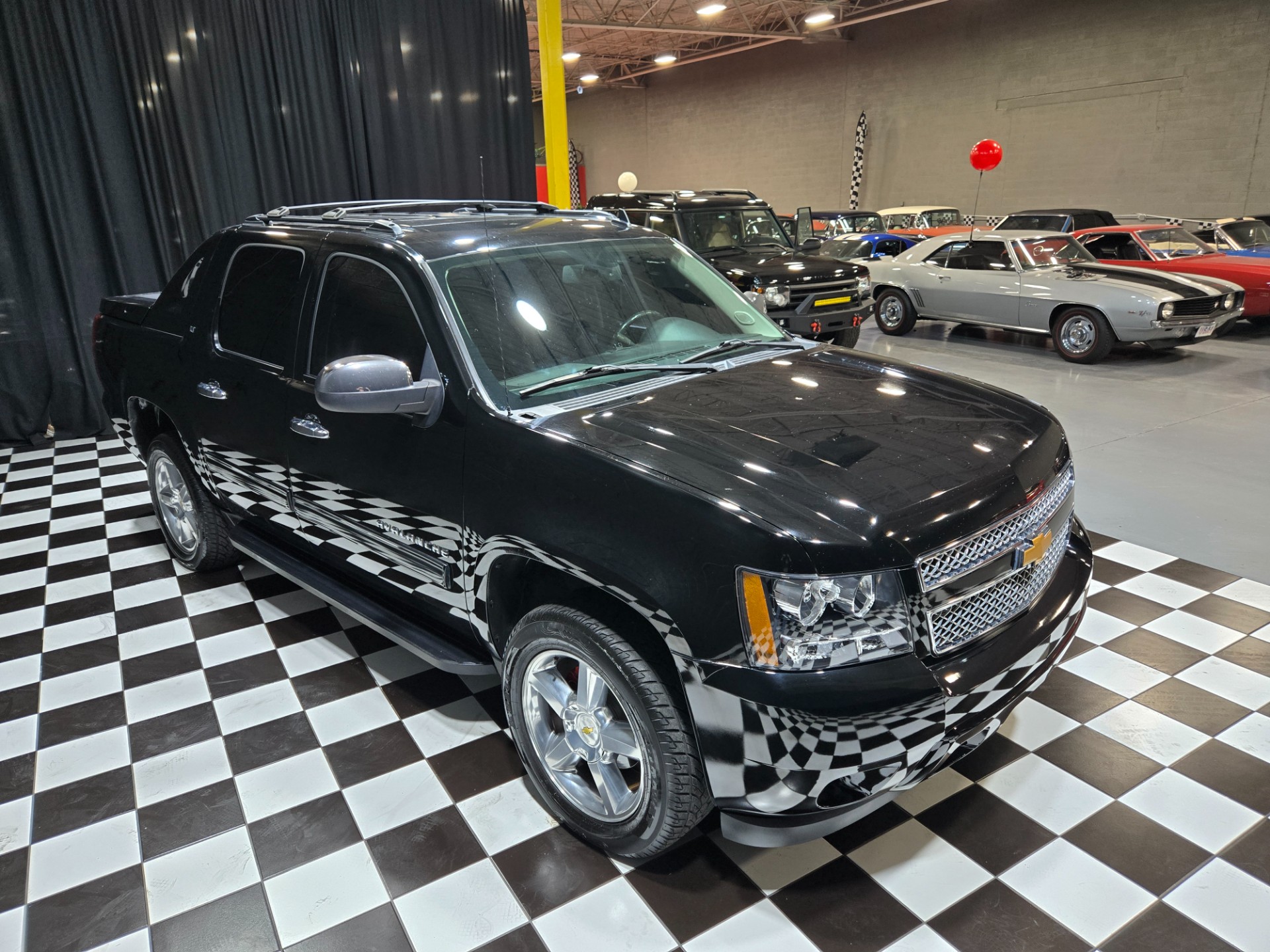 2012 Chevrolet Avalanche 61