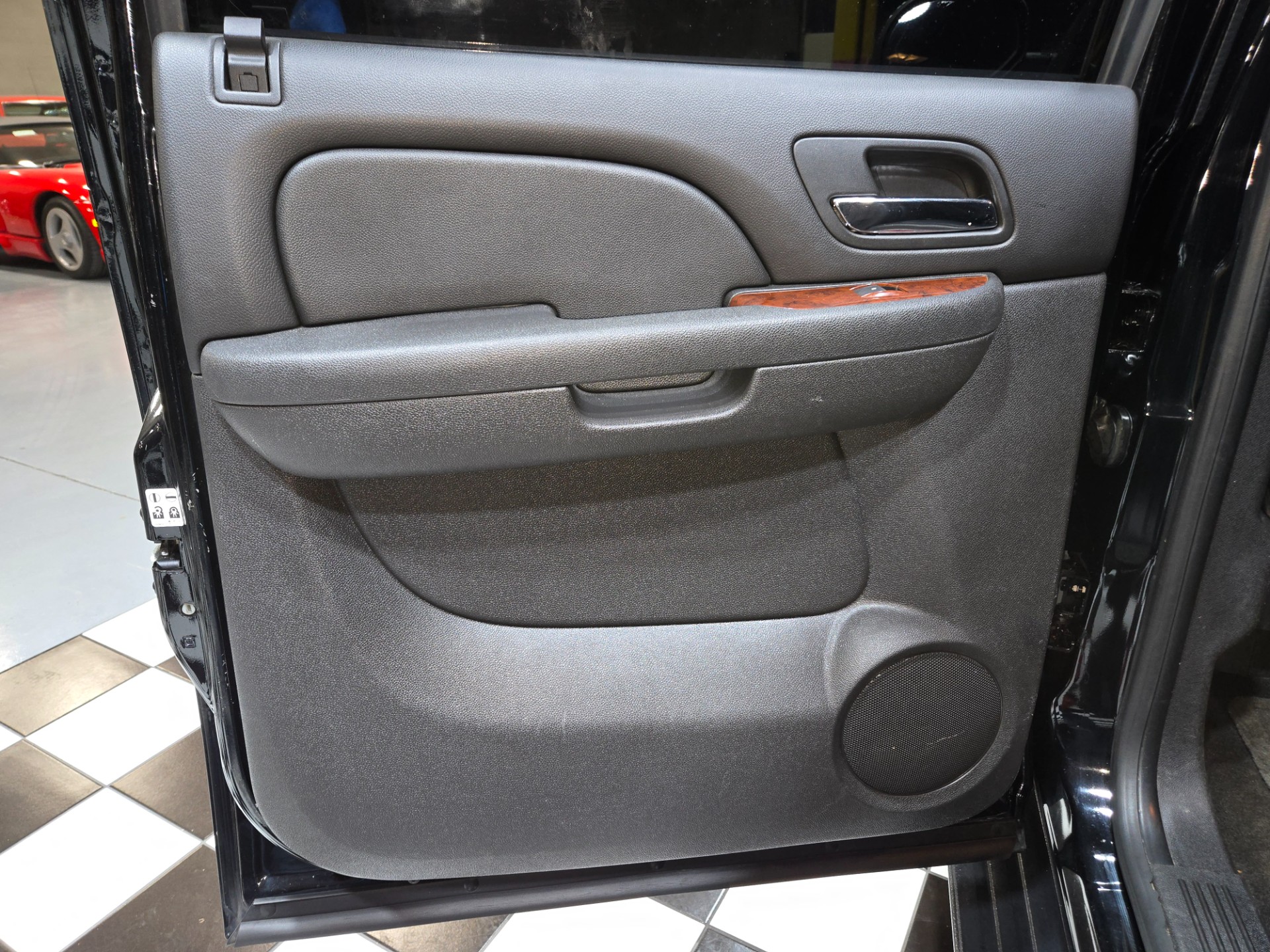 2012 Chevrolet Avalanche 98