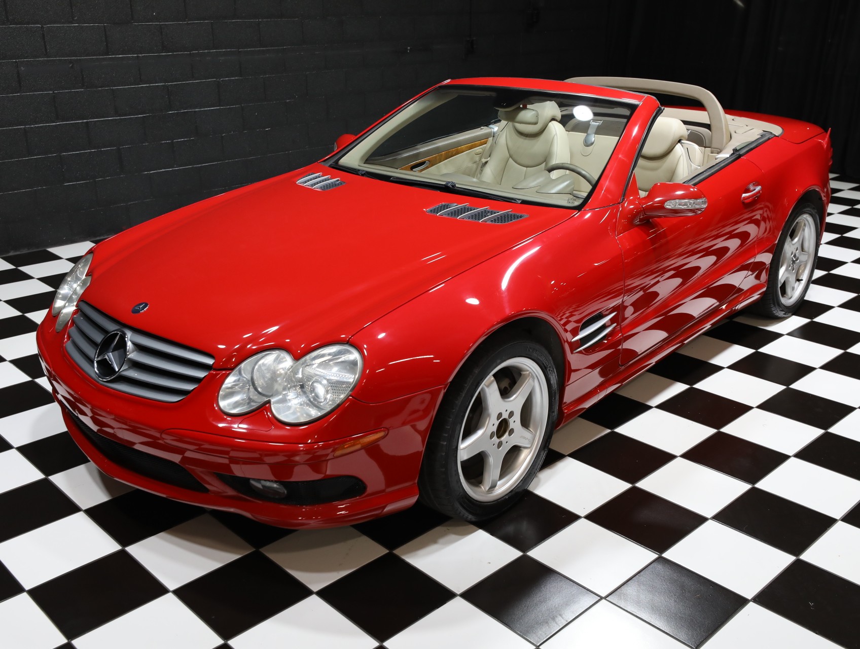2003 Mercedes-Benz SL-Class 11