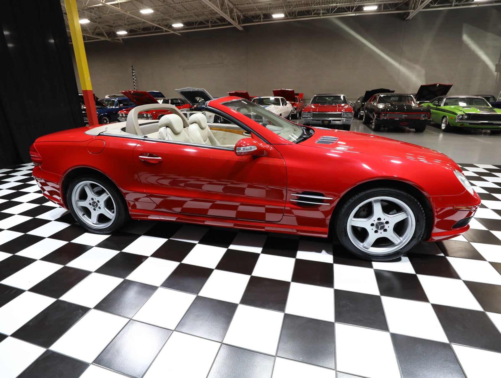 2003 Mercedes-Benz SL-Class 21