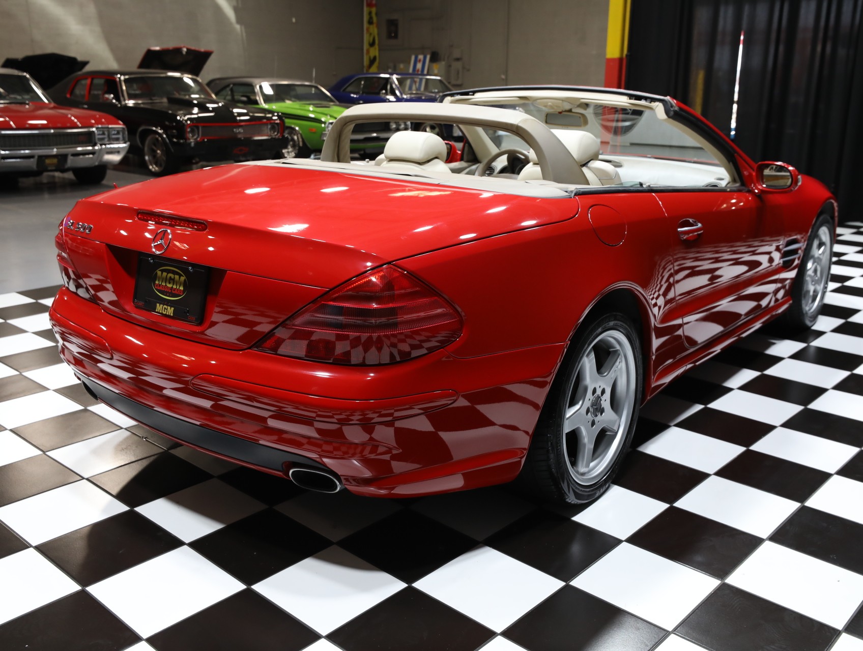 2003 Mercedes-Benz SL-Class 23