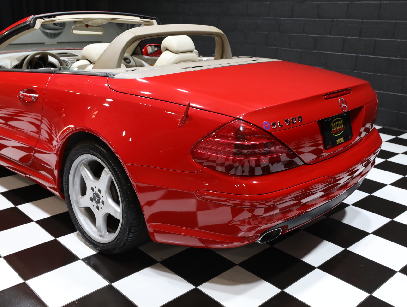 2003 Mercedes-Benz SL-Class 28