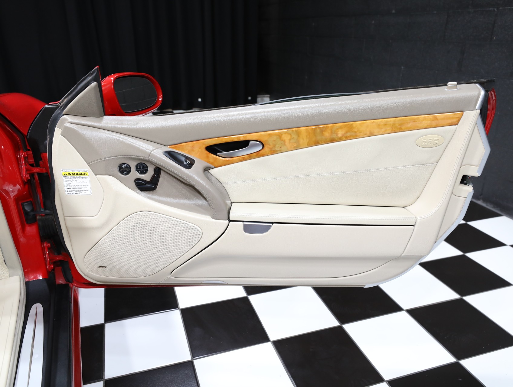 2003 Mercedes-Benz SL-Class 37